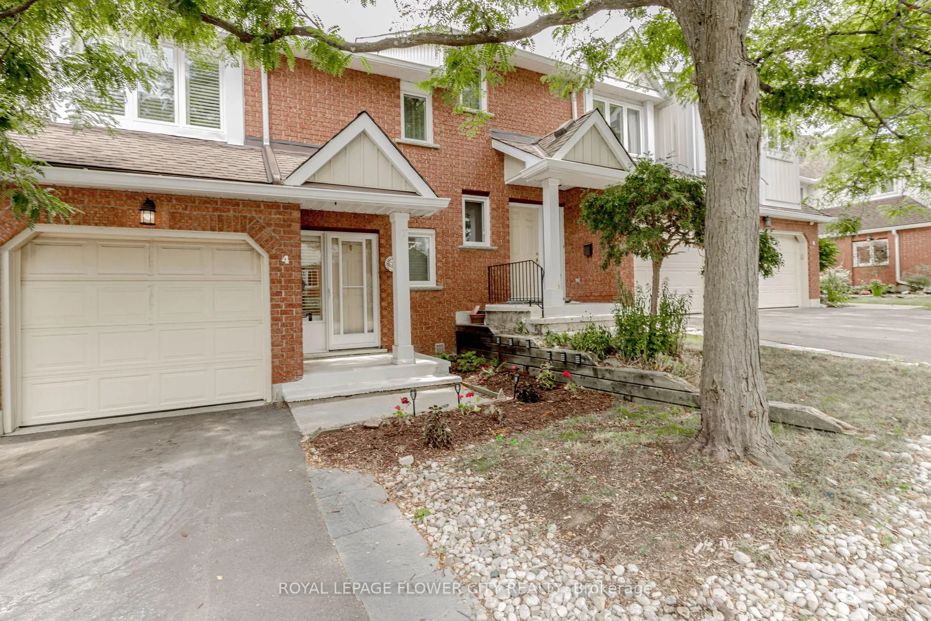Photo 46 of Unit 4, 523 Beechwood Drive, Waterloo — HOMEH