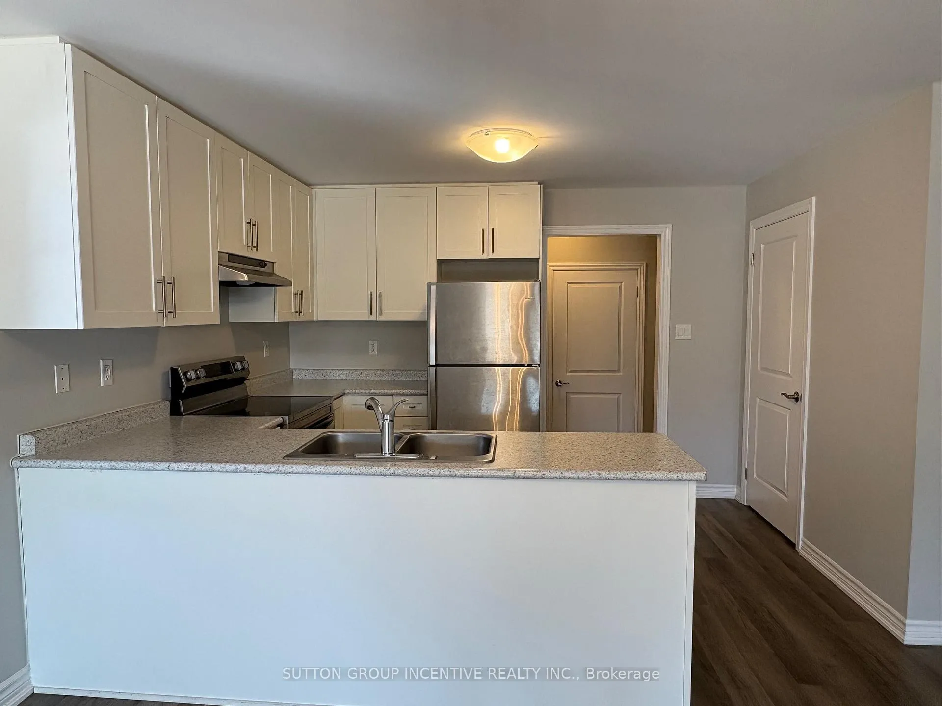 Photo 7 of 1277B Leslie Drive, Innisfil, Alcona — HOMEH