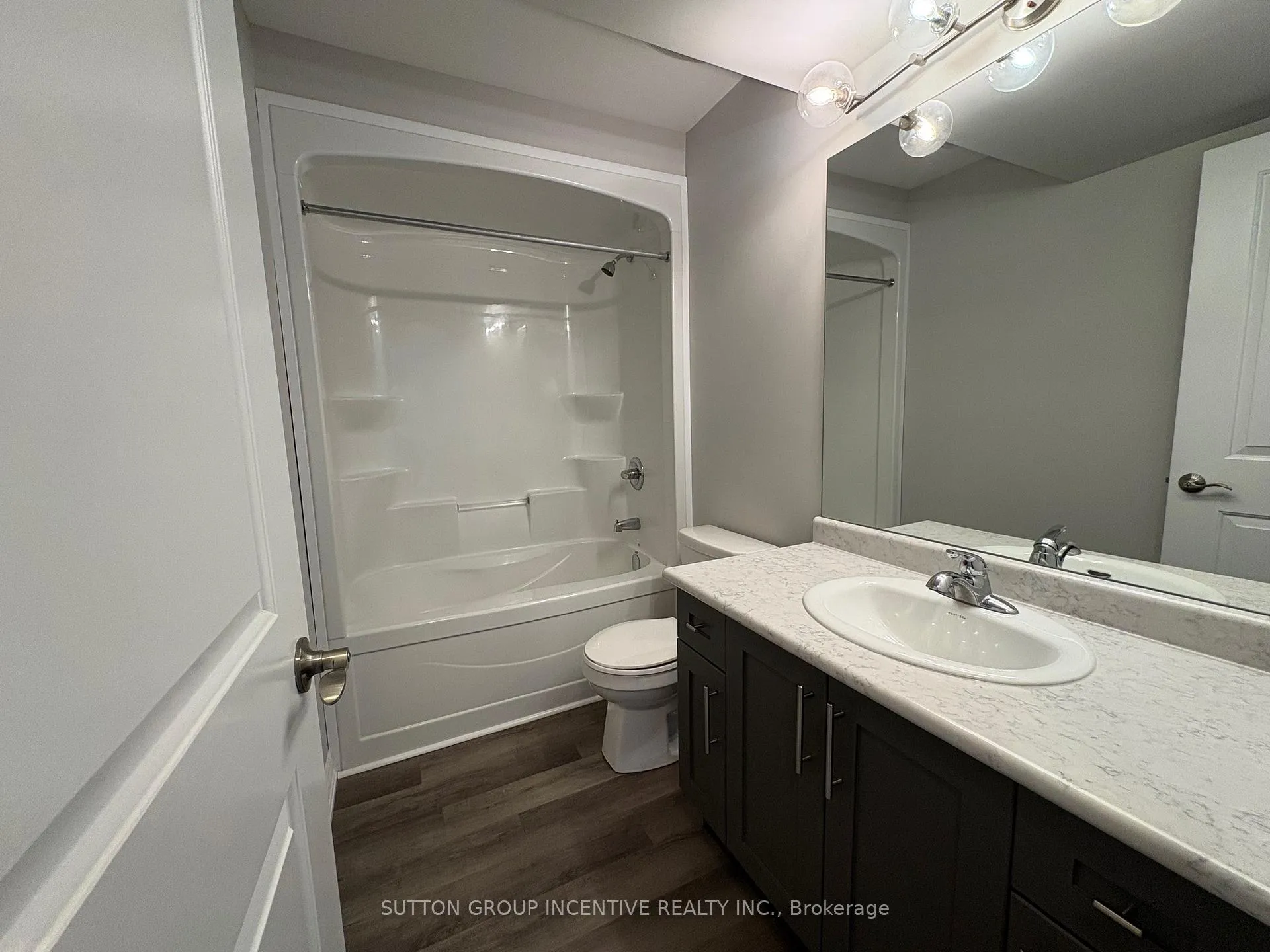 Photo 20 of 1277B Leslie Drive, Innisfil, Alcona — HOMEH