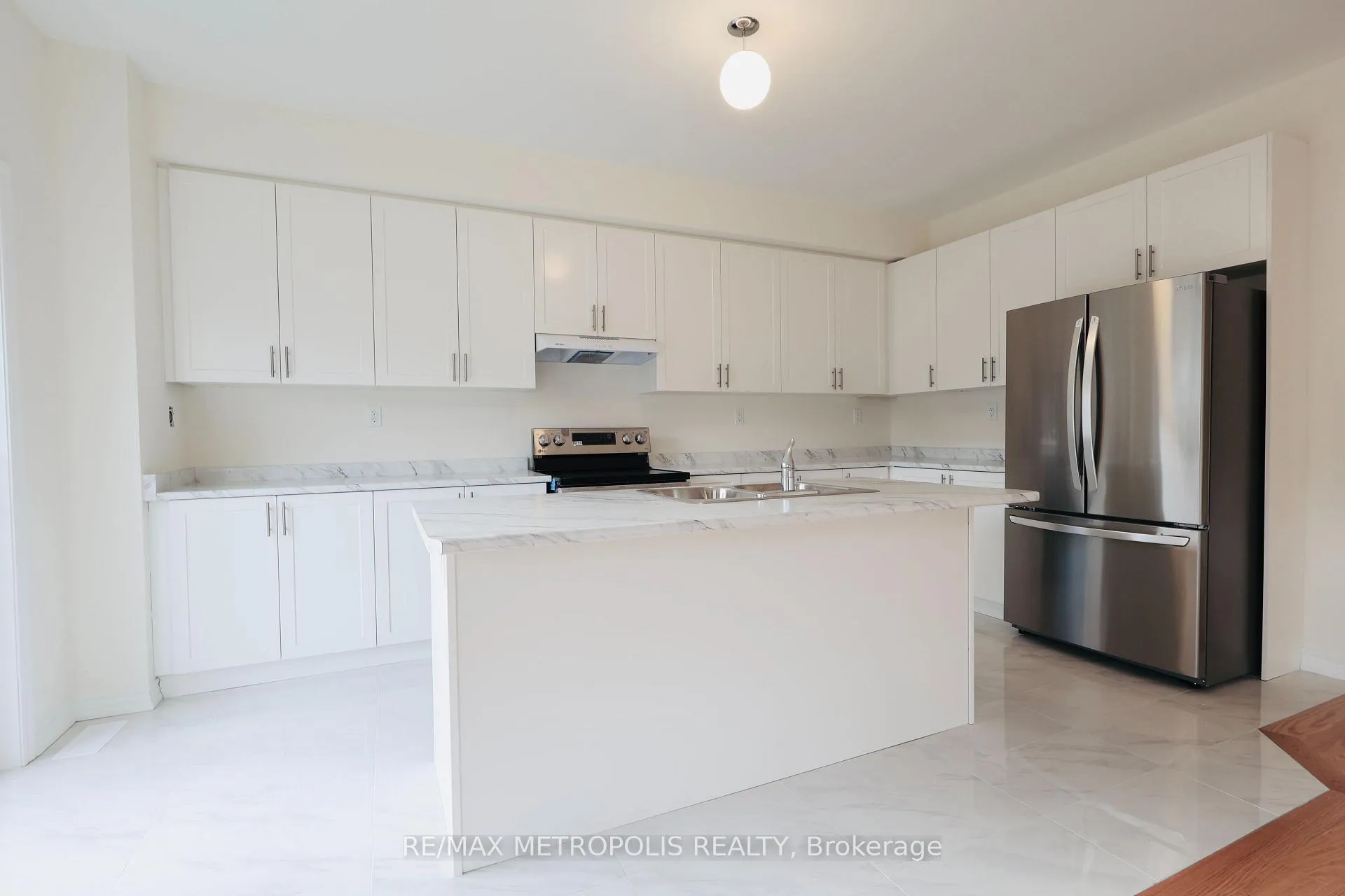 Photo 6 of 1163 Azalea Avenue, Pickering, Rural Pickering — HOMEH