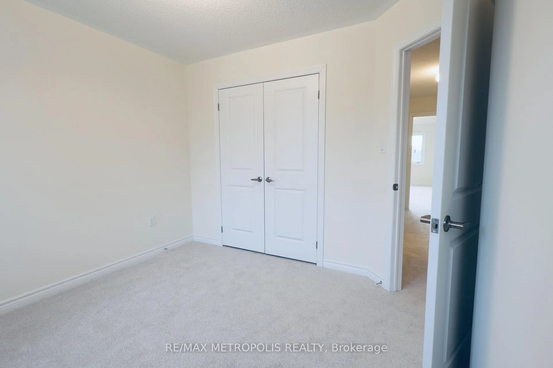 Photo 15 of 1163 Azalea Avenue, Pickering, Rural Pickering — HOMEH