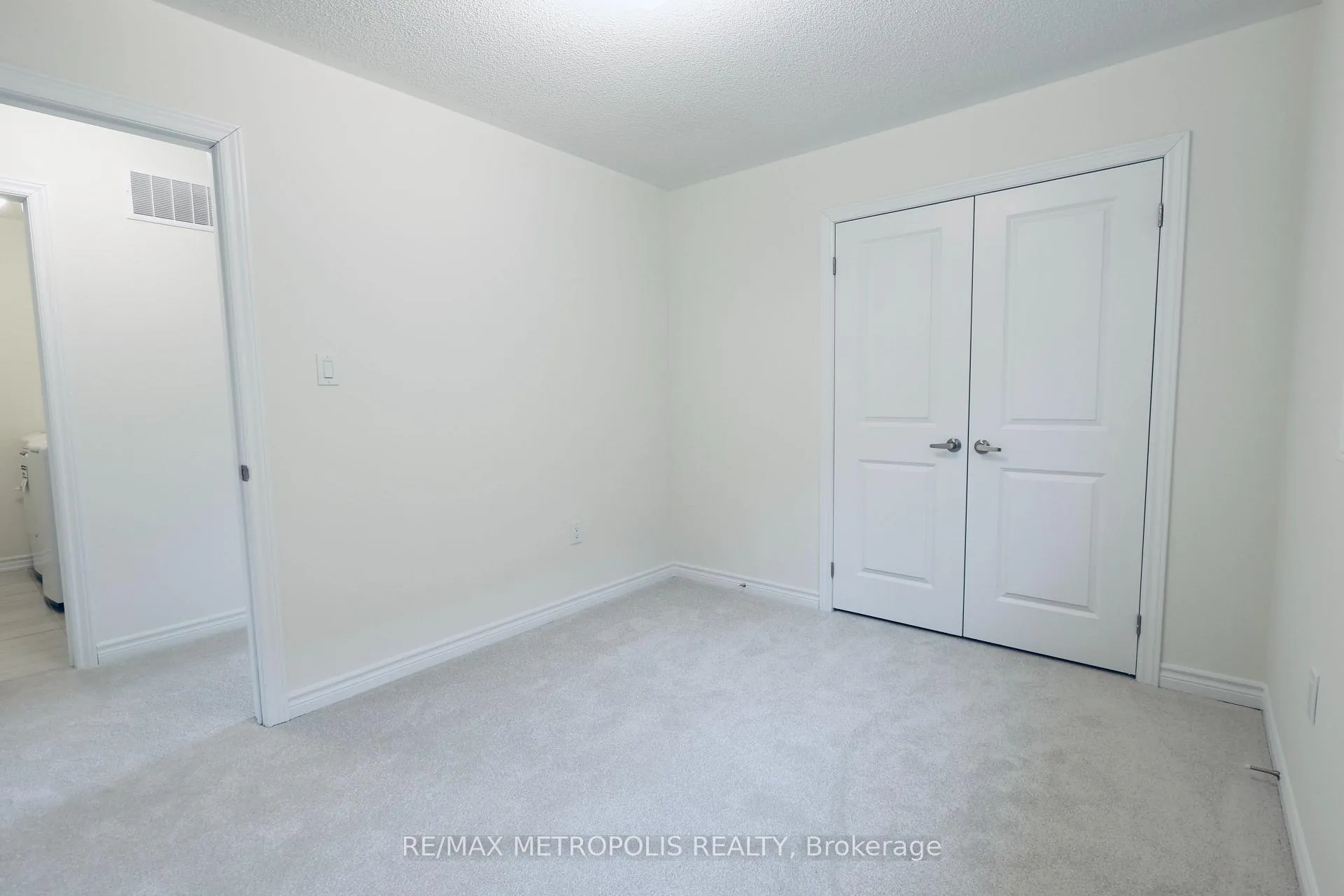 Photo 19 of 1163 Azalea Avenue, Pickering, Rural Pickering — HOMEH