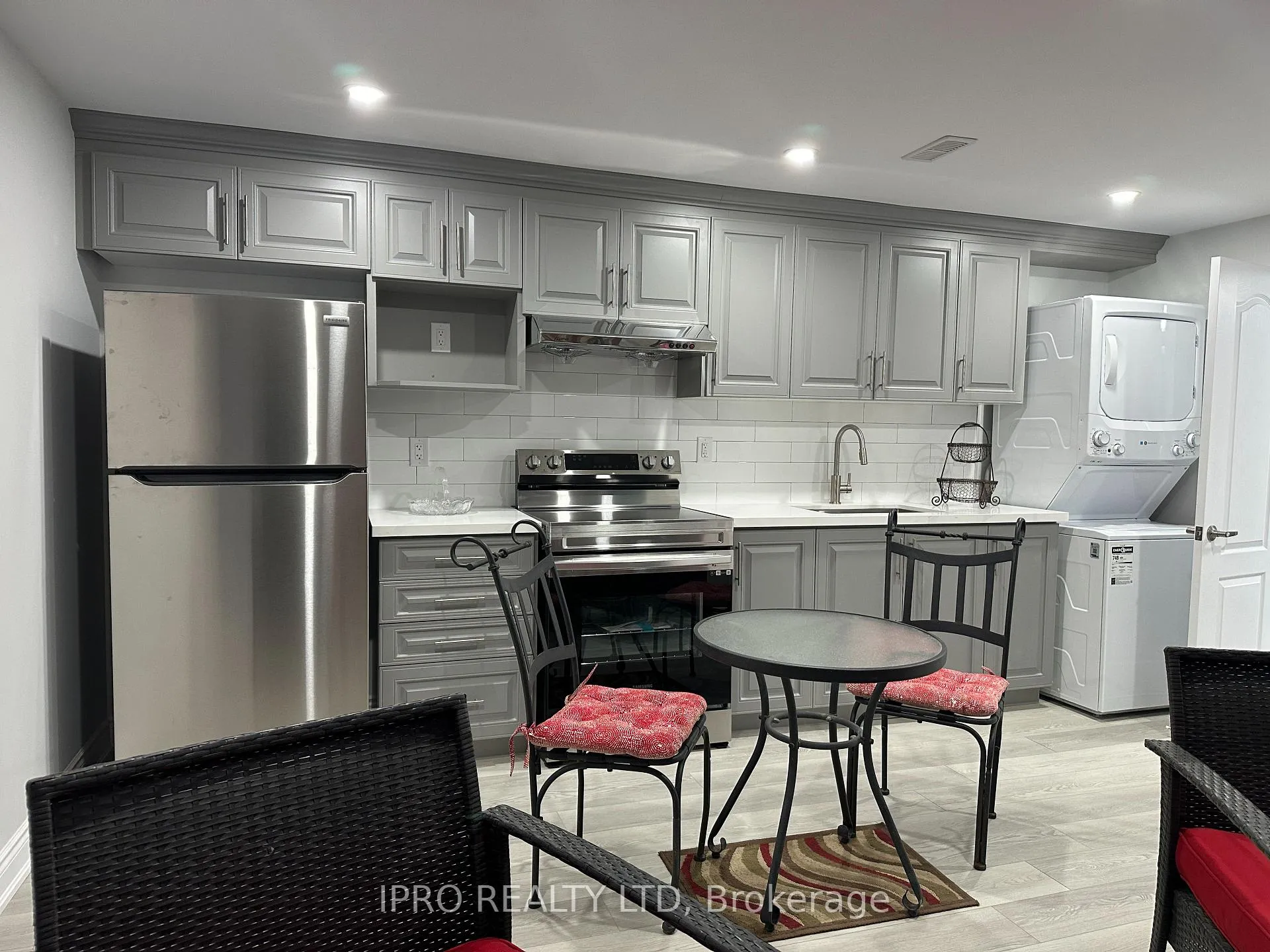 Photo 6 of Unit bsmt, 34 Nathaniel Crescent, Brampton, Bram West — HOMEH