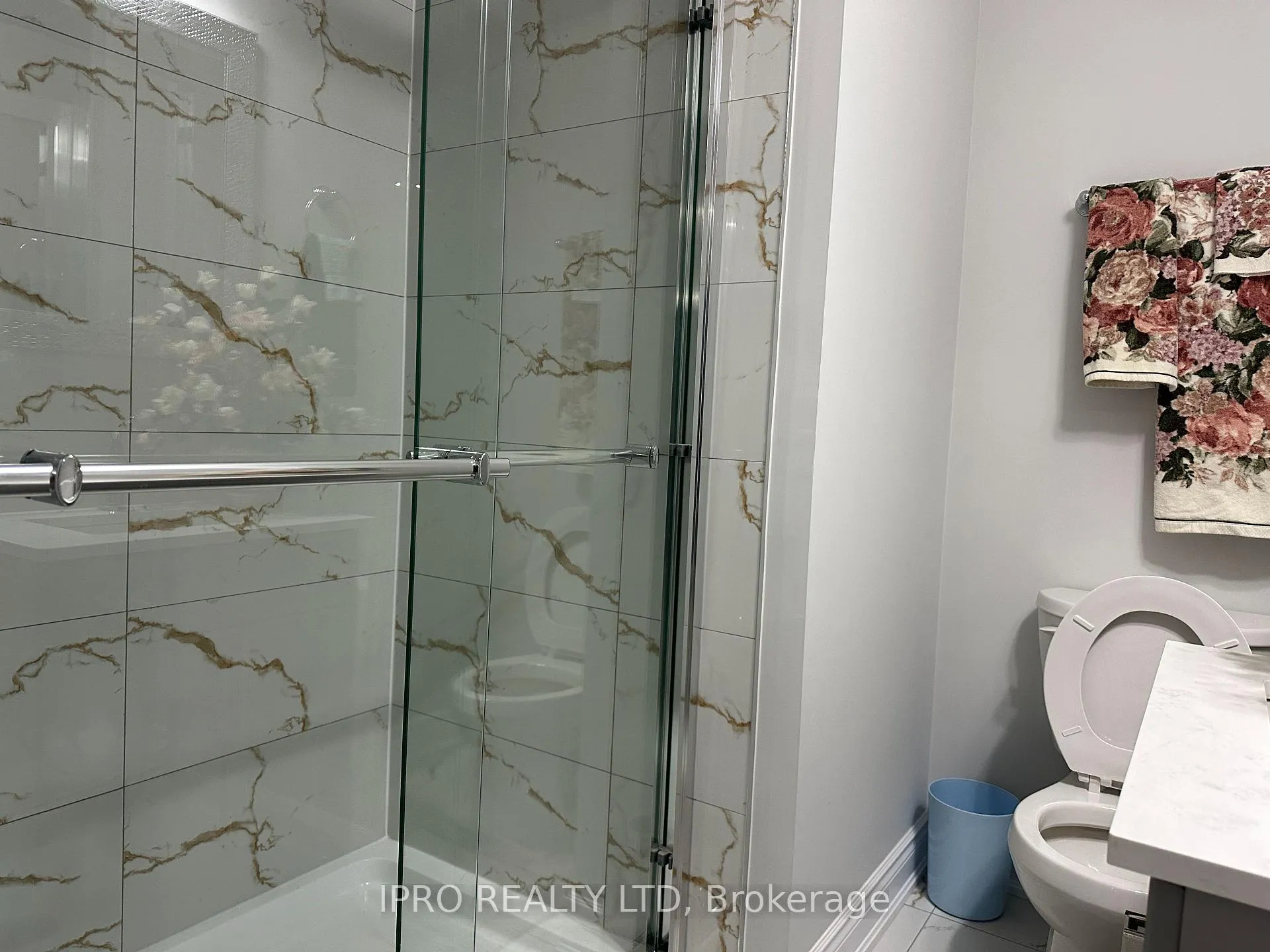 Photo 9 of Unit bsmt, 34 Nathaniel Crescent, Brampton, Bram West — HOMEH