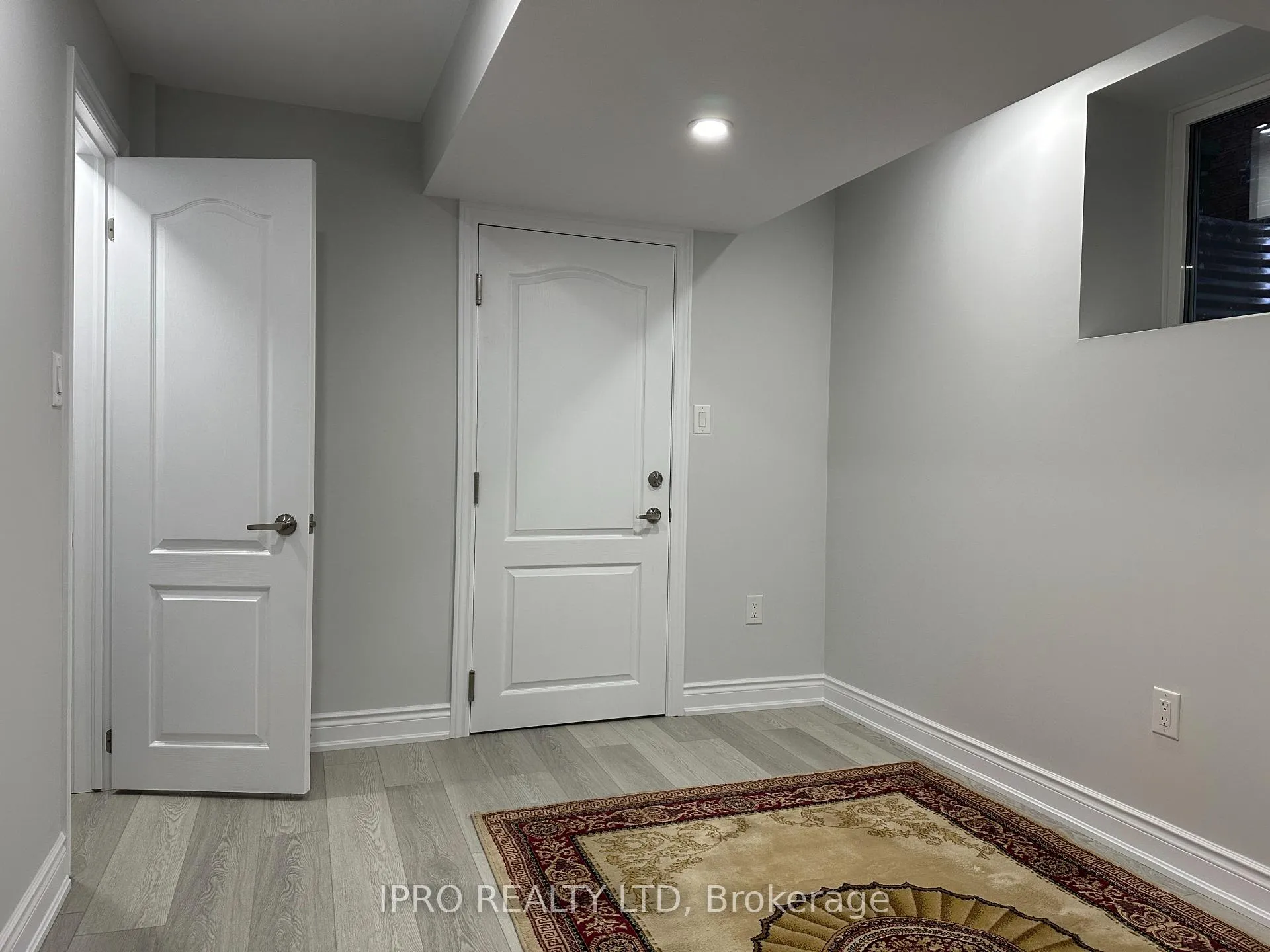 Photo 11 of Unit bsmt, 34 Nathaniel Crescent, Brampton, Bram West — HOMEH