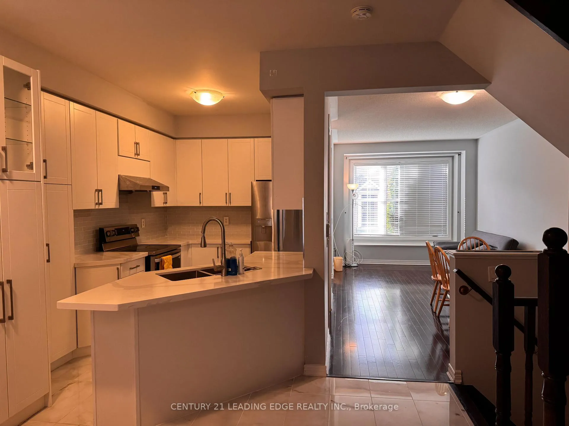 Photo 3 of 10 Tufo Avenue, Markham, Victoria Square — HOMEH