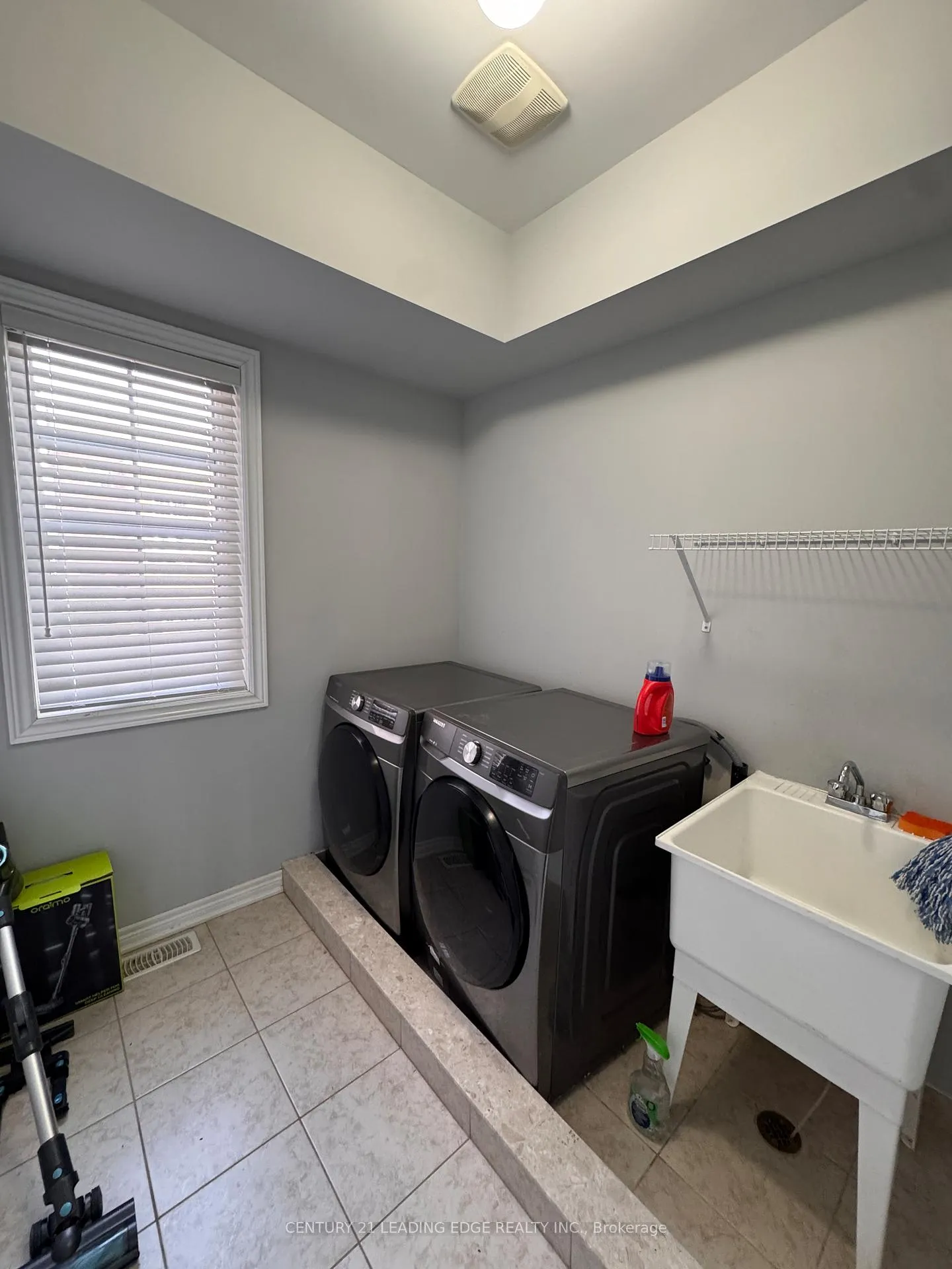 Photo 10 of 10 Tufo Avenue, Markham, Victoria Square — HOMEH