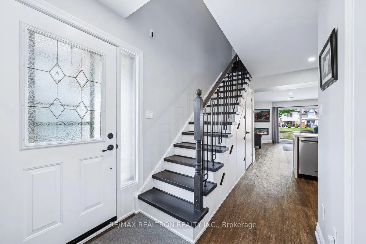 Photo 8 of Unit 9, 11 Laguna Parkway, Ramara, Brechin — HOMEH