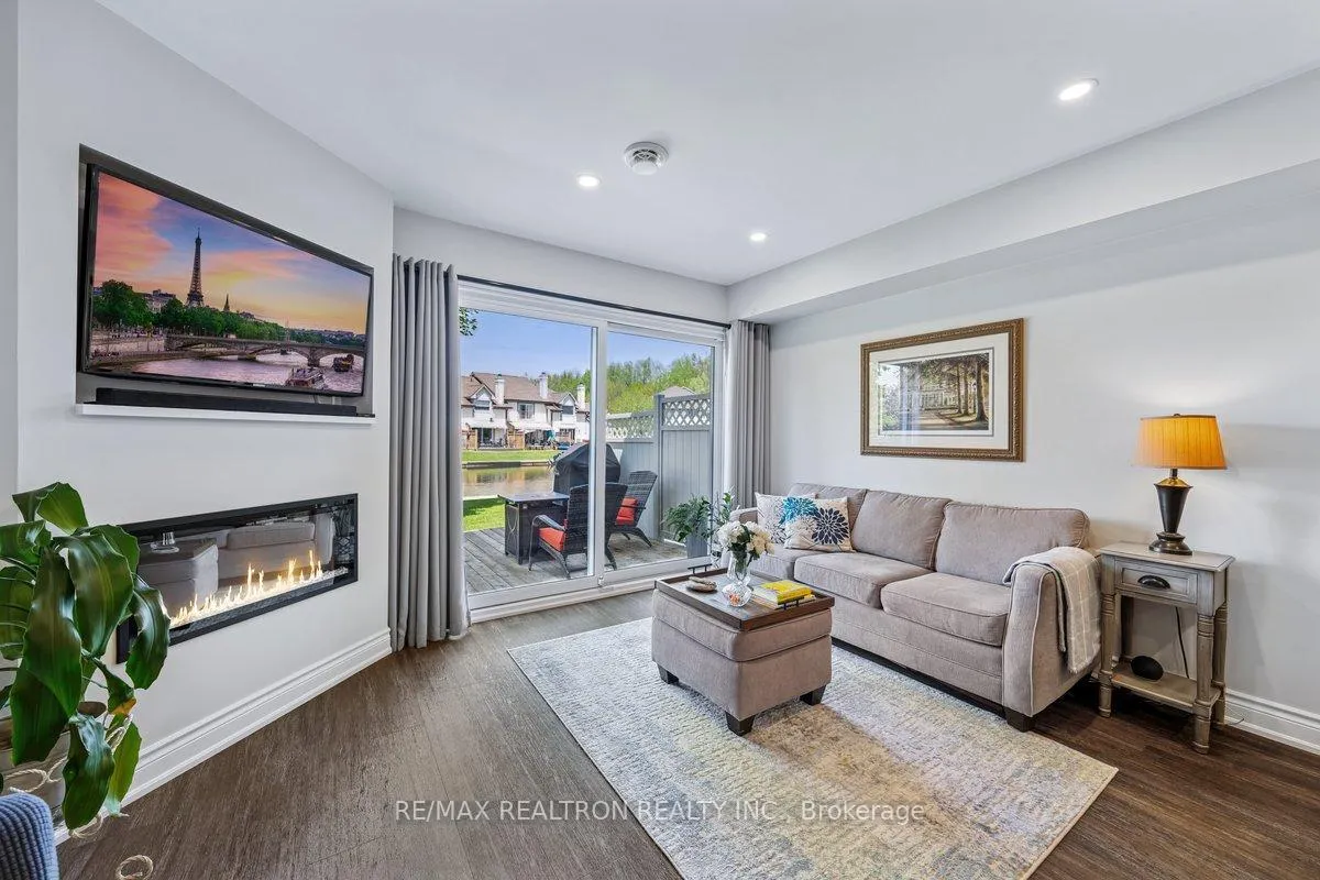 Photo 10 of Unit 9, 11 Laguna Parkway, Ramara, Brechin — HOMEH