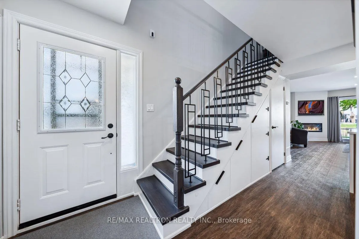 Photo 28 of Unit 9, 11 Laguna Parkway, Ramara, Brechin — HOMEH