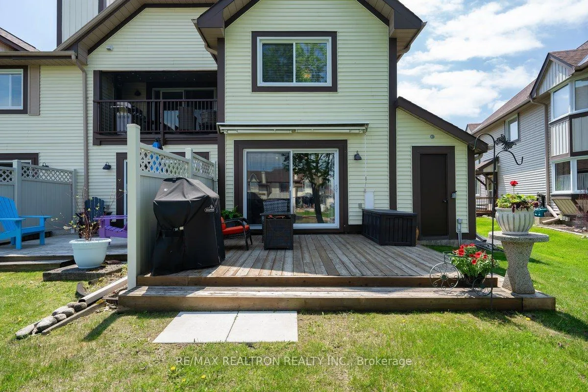 Photo 38 of Unit 9, 11 Laguna Parkway, Ramara, Brechin — HOMEH