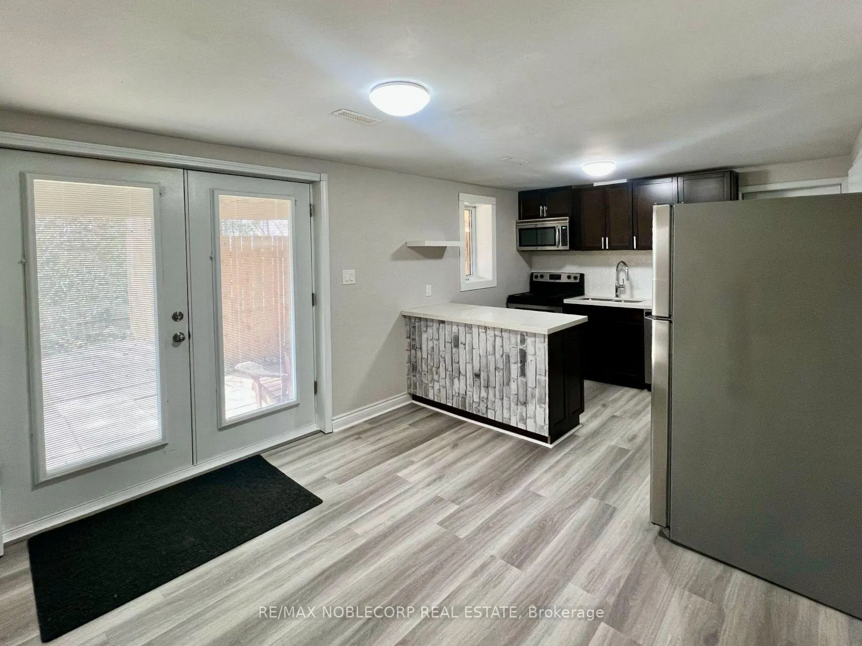 Front of Unit Lower, 514 Capilano Court