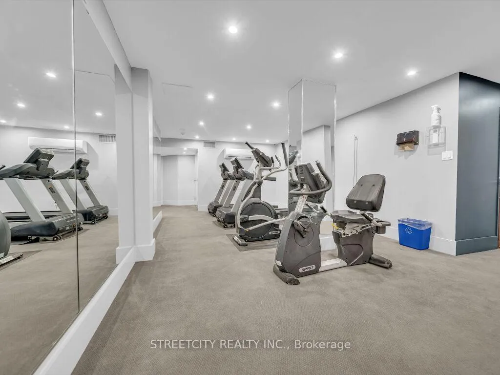Photo 36 of Unit 814, 55 Green Valley Drive, Kitchener — HOMEH