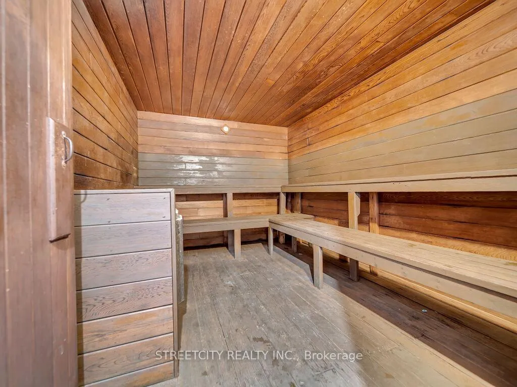 Photo 39 of Unit 814, 55 Green Valley Drive, Kitchener — HOMEH