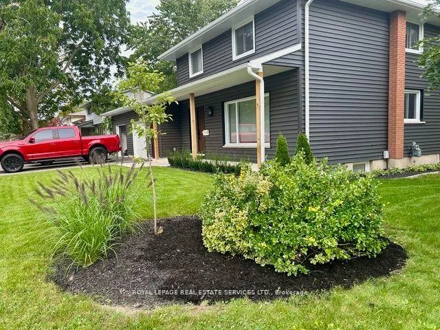 Photo 2 of 3 Inwood Crescent, Kitchener — HOMEH