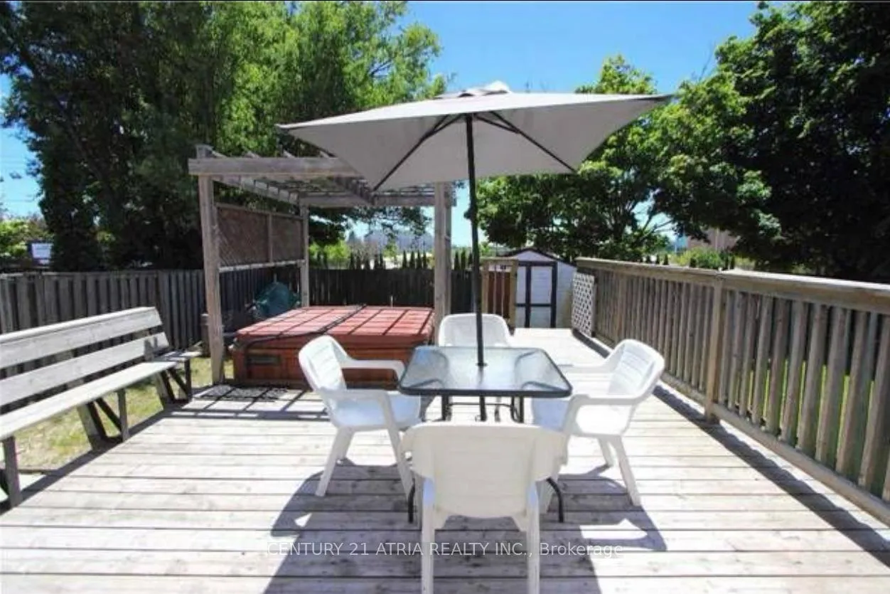 Photo 6 of 62 Field Crescent, Ajax, Central East — HOMEH