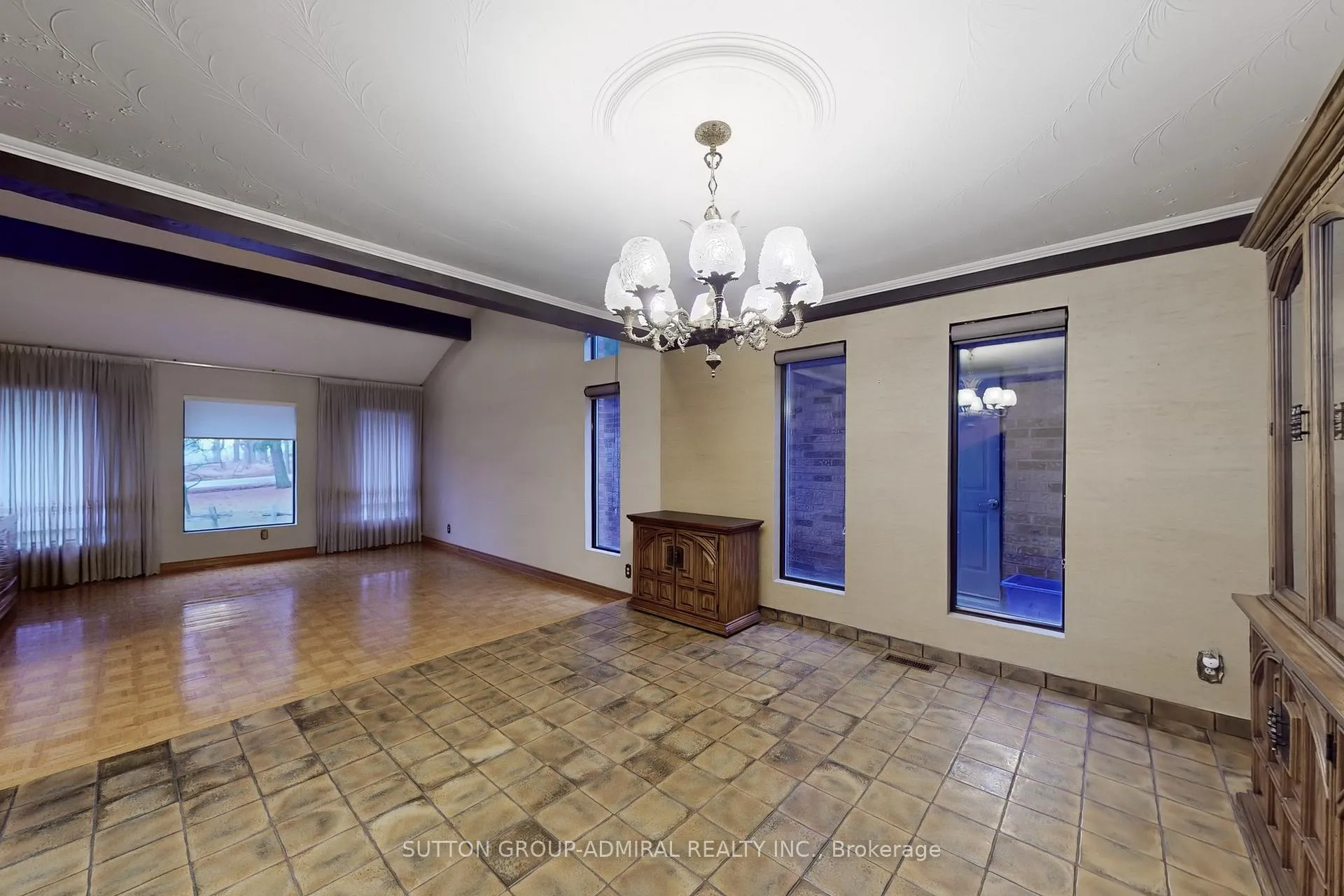 Photo 7 of 3960 19th Avenue, Markham, Rural Markham — HOMEH
