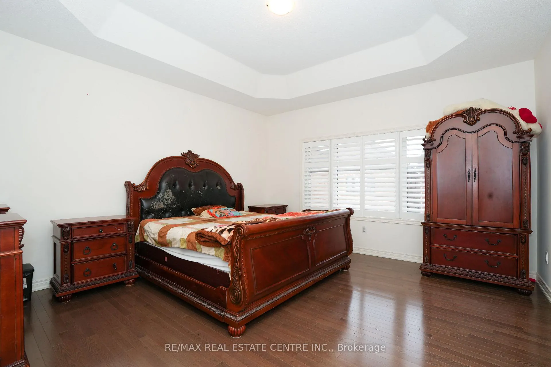 Photo 15 of 11 oconnor Crescent, Brampton, Northwest Brampton — HOMEH