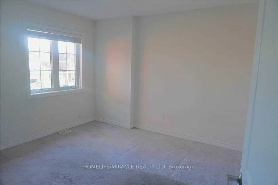 Photo 7 of 76 Wagner Crescent, Essa, Rural Essa — HOMEH