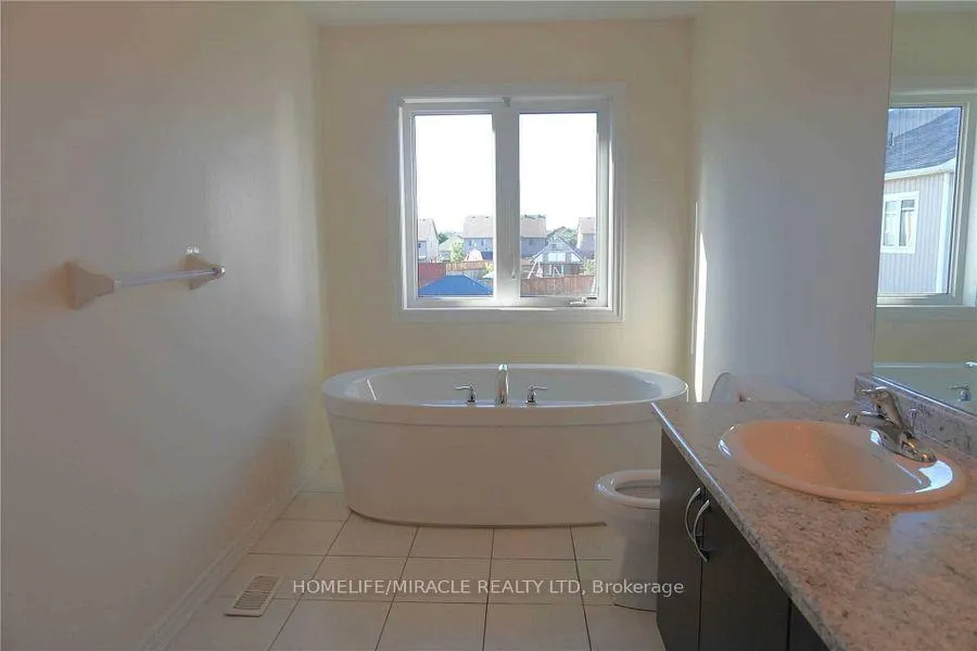 Photo 10 of 76 Wagner Crescent, Essa, Rural Essa — HOMEH