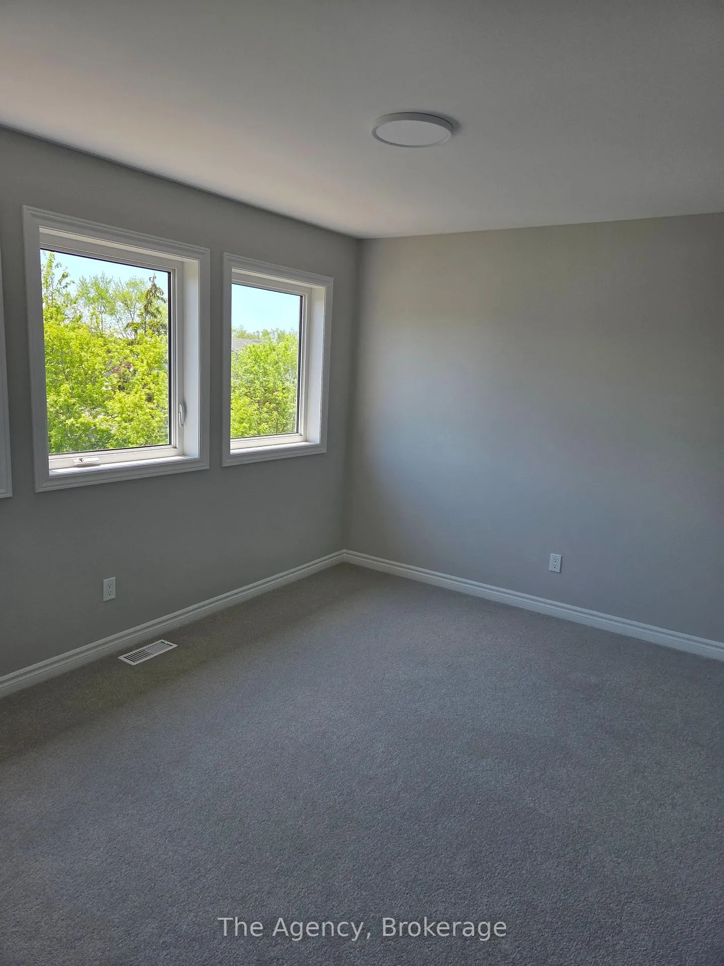 Photo 10 of Unit A, 83 Superior Street, Welland, Lincoln/Crowland — HOMEH