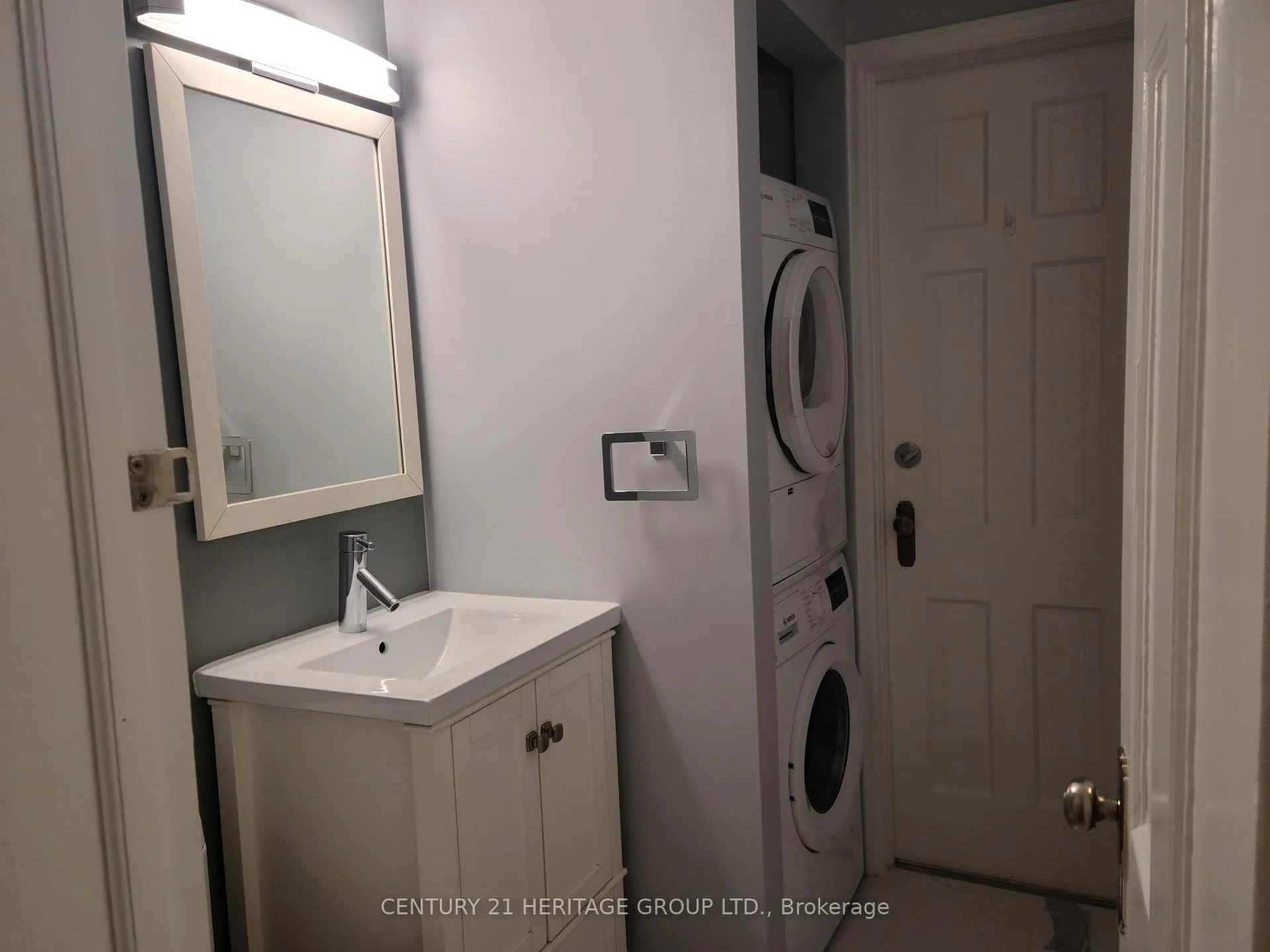 Photo 8 of Unit 2nd Floor, 978 Avenue Road, Toronto, Yonge-Eglinton — HOMEH