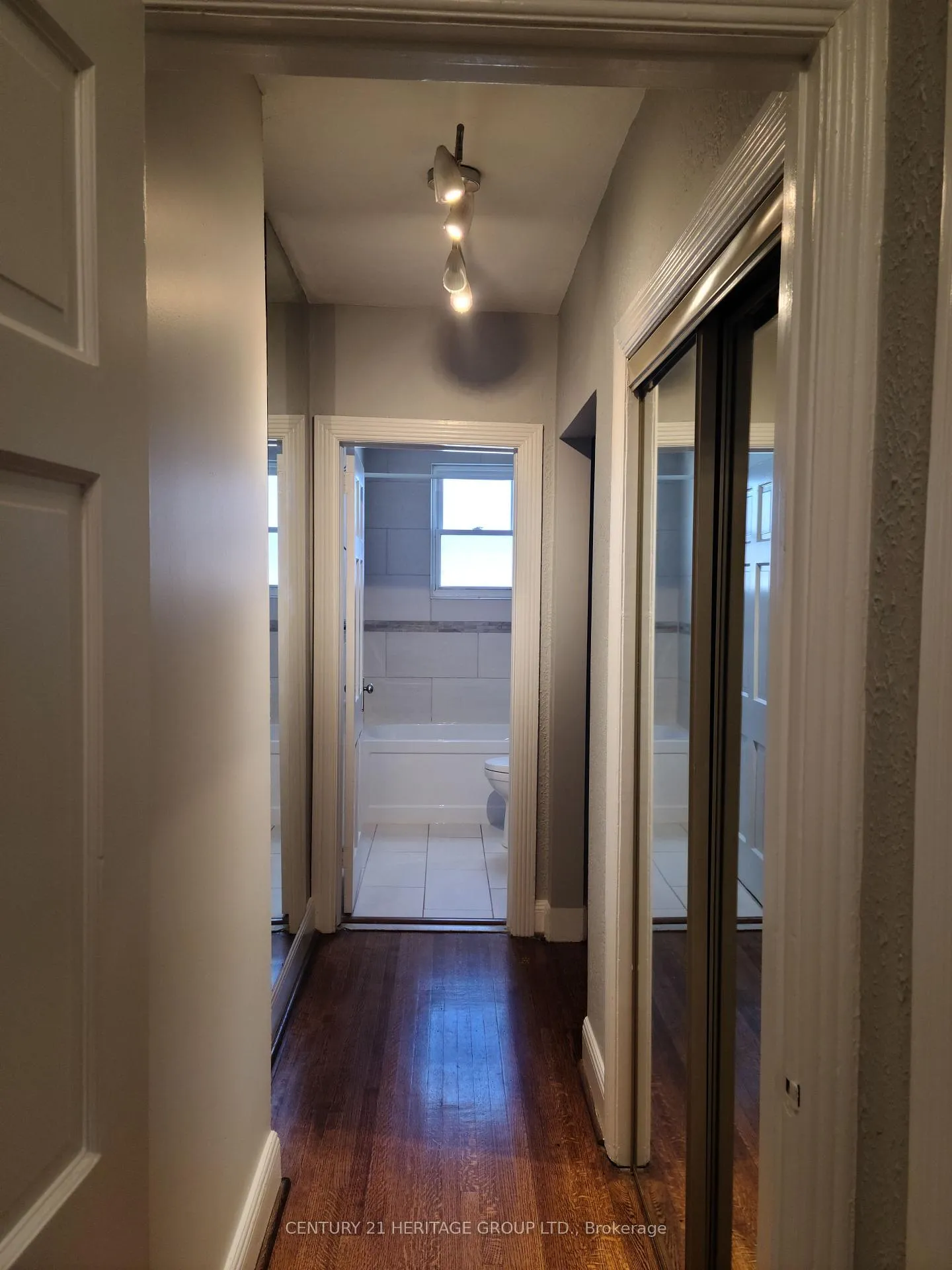 Photo 12 of Unit 2nd Floor, 978 Avenue Road, Toronto, Yonge-Eglinton — HOMEH