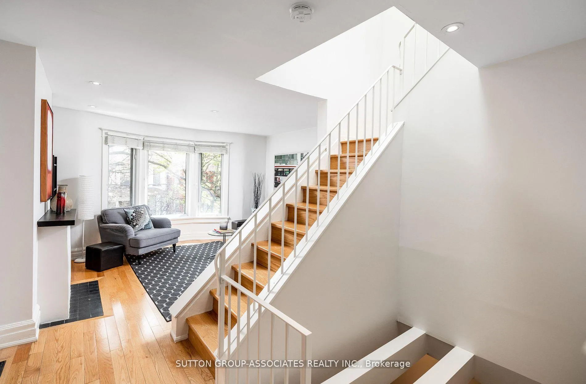 Photo 14 of 286 Major Street, Toronto, University — HOMEH