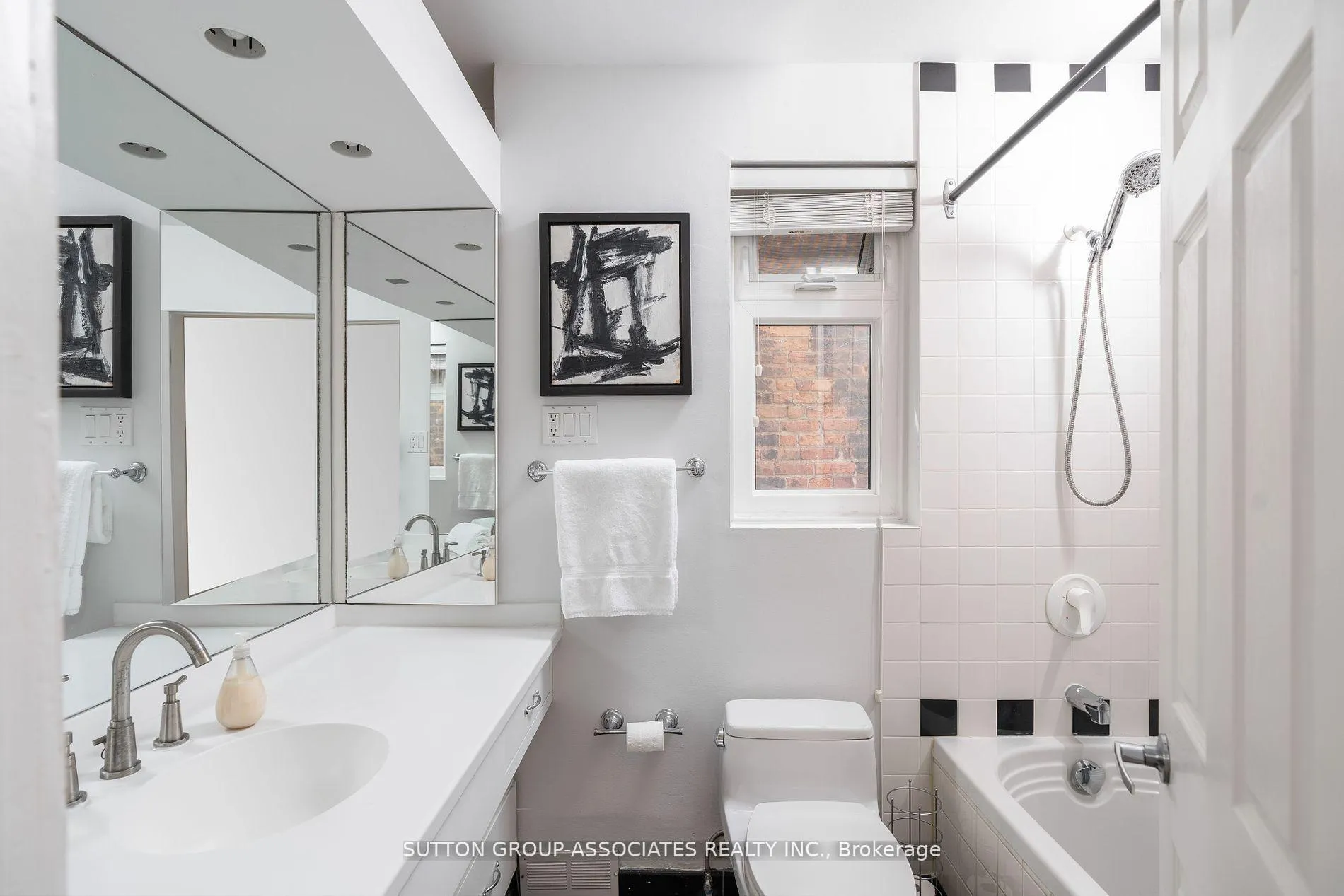 Photo 21 of 286 Major Street, Toronto, University — HOMEH