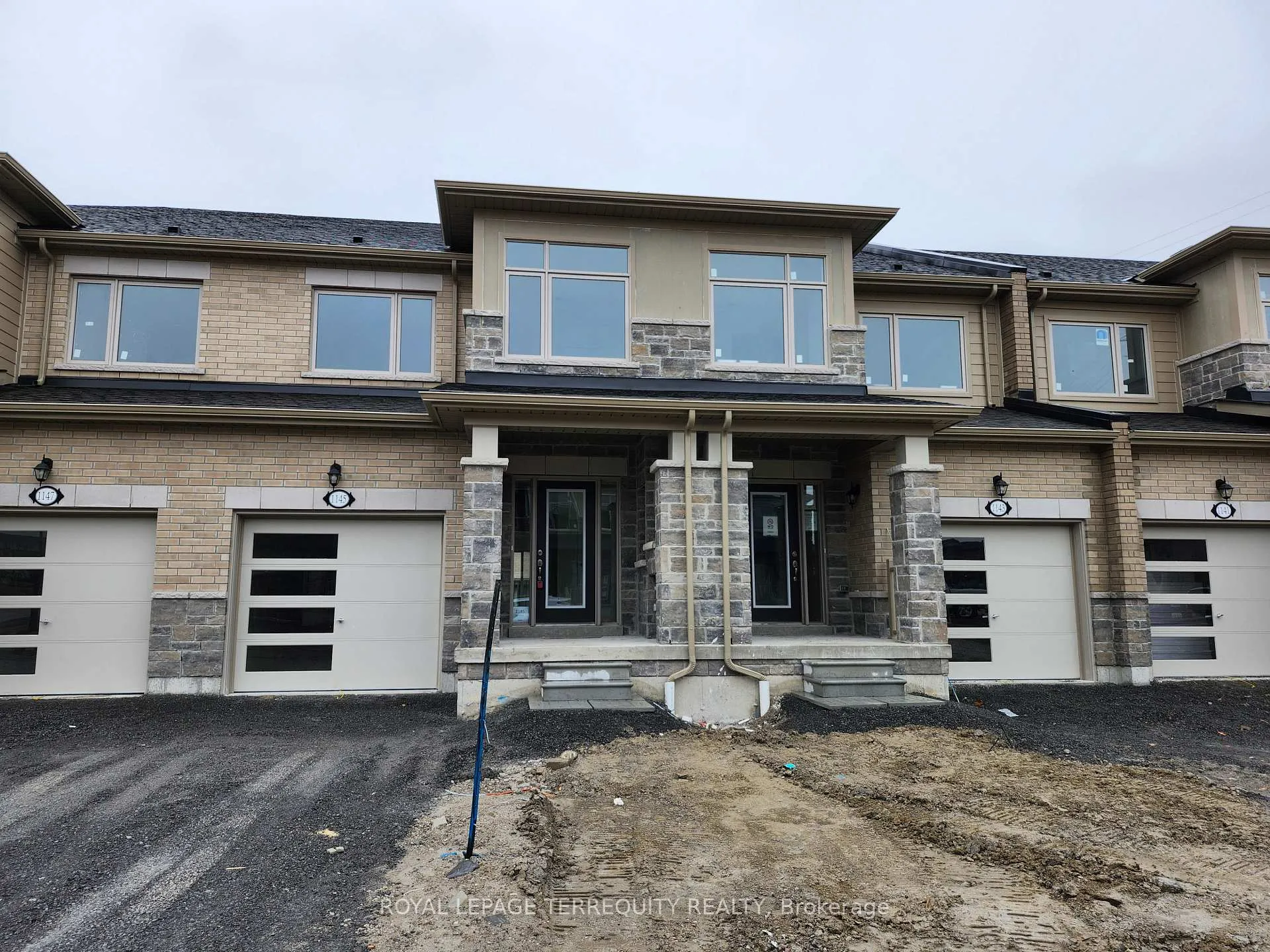 Photo 1 of 1145 Cameo Street, Pickering, Rural Pickering — HOMEH