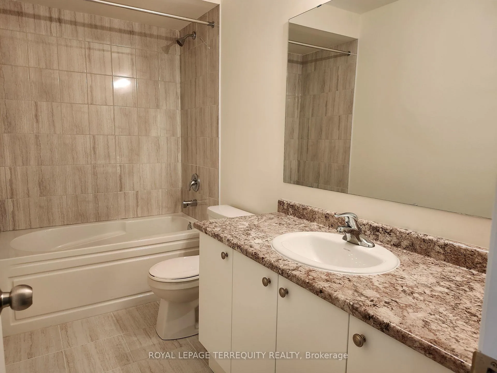 Photo 21 of 1145 Cameo Street, Pickering, Rural Pickering — HOMEH