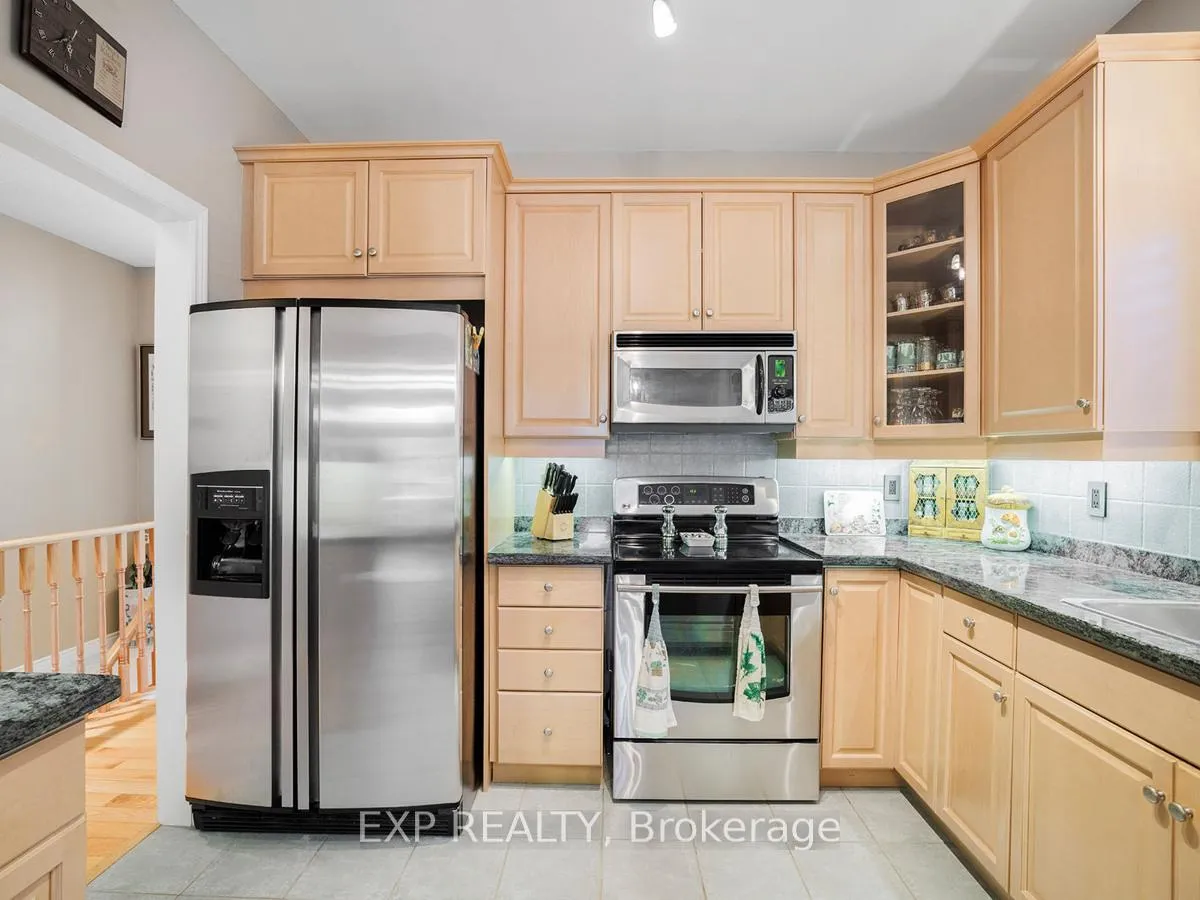 Photo 19 of 34 Briar Gate Way, New Tecumseth, Rural New Tecumseth — HOMEH