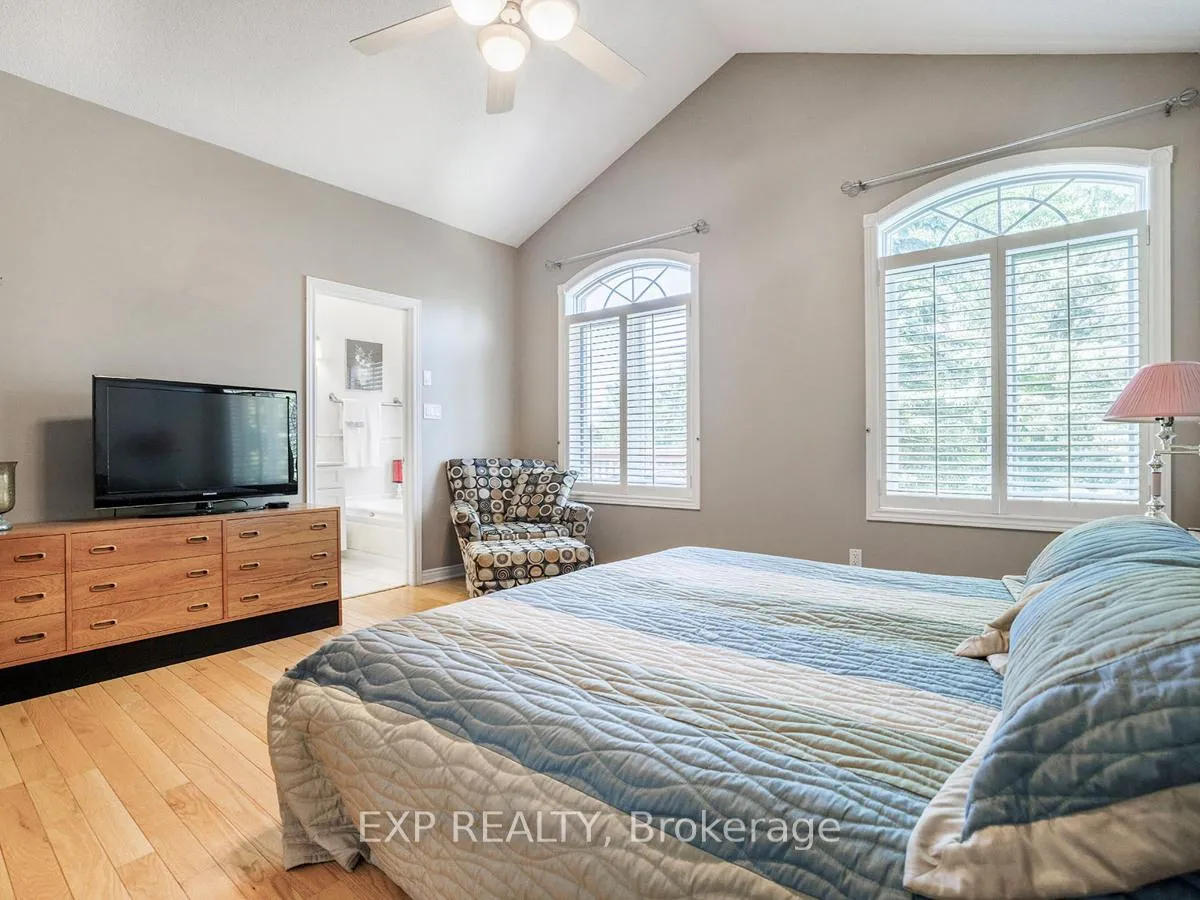 Photo 24 of 34 Briar Gate Way, New Tecumseth, Rural New Tecumseth — HOMEH