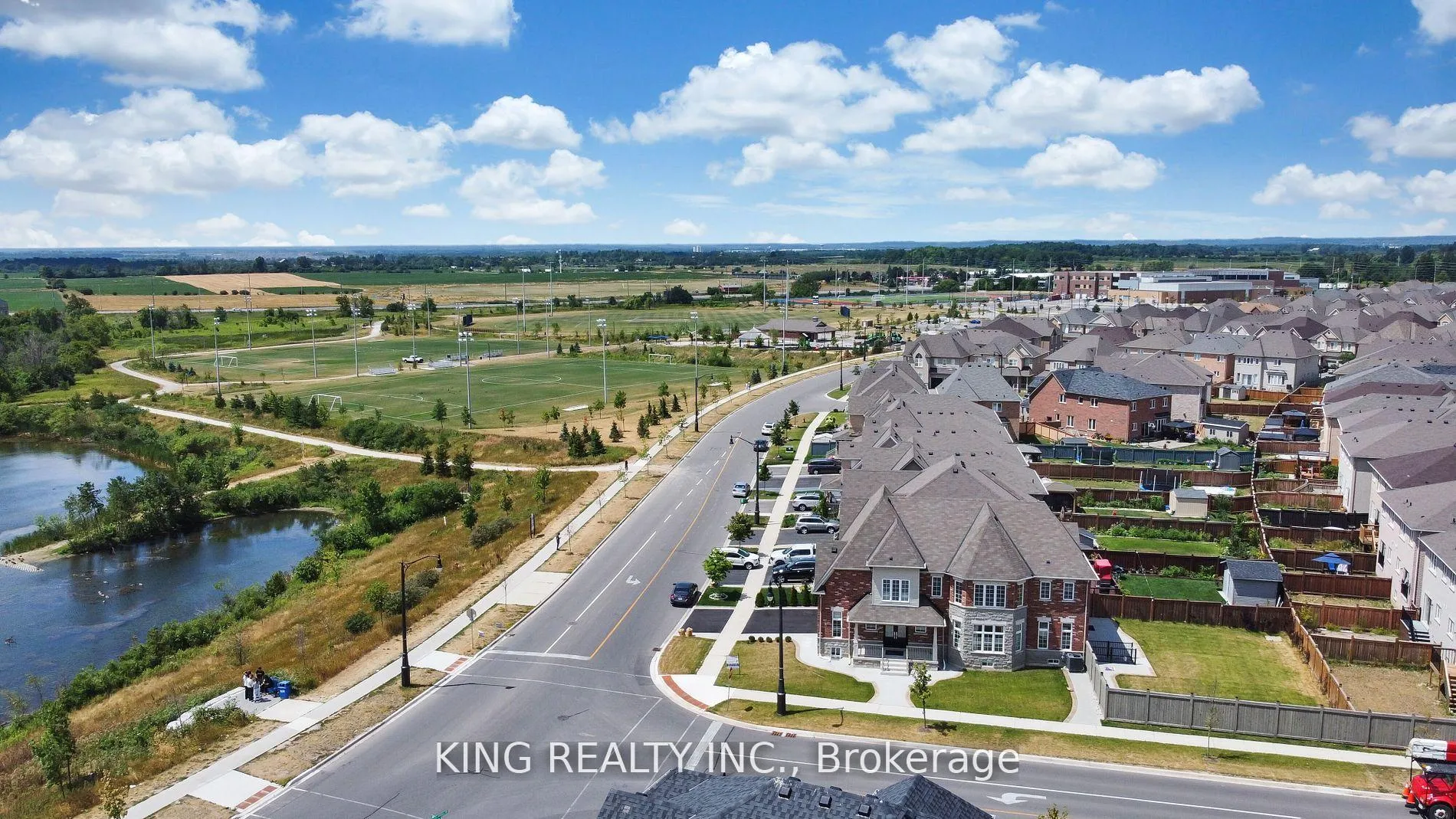 Photo 9 of Unit (Upper), 283 Elbern Markell Drive, Brampton, Credit Valley — HOMEH