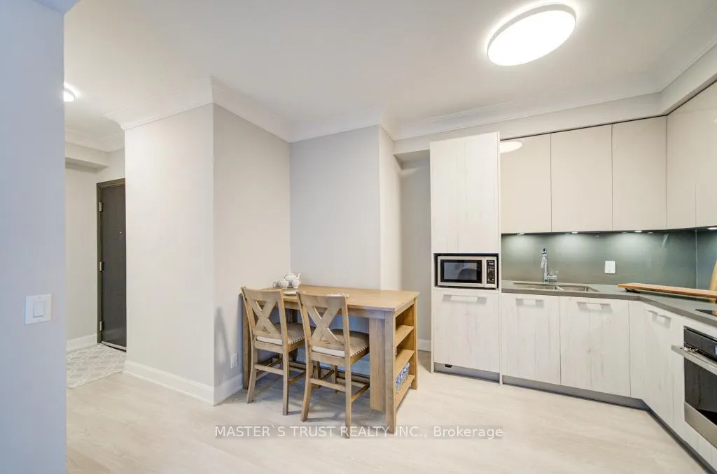 Photo 15 of Unit 209, 18 Water Walk Drive, Markham, Unionville — HOMEH