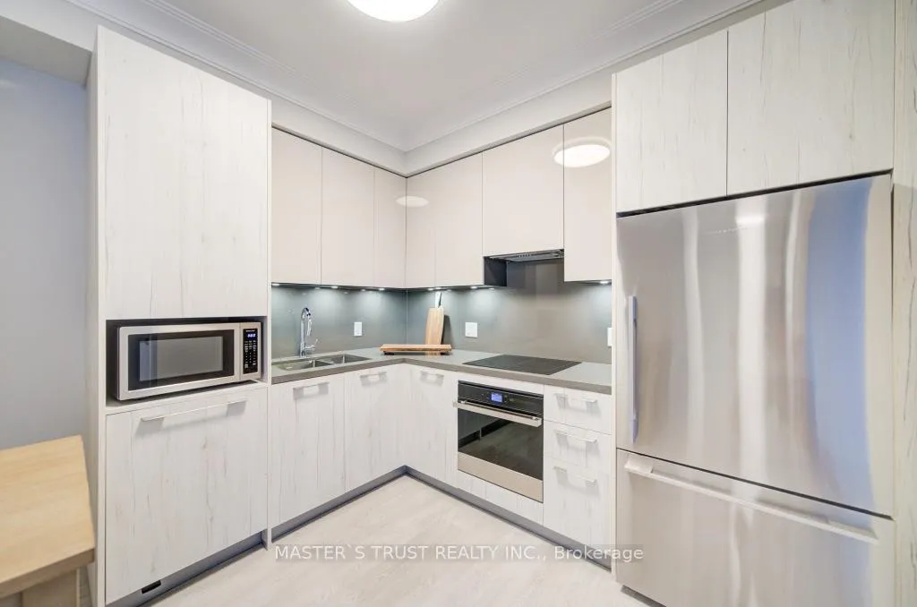 Photo 16 of Unit 209, 18 Water Walk Drive, Markham, Unionville — HOMEH
