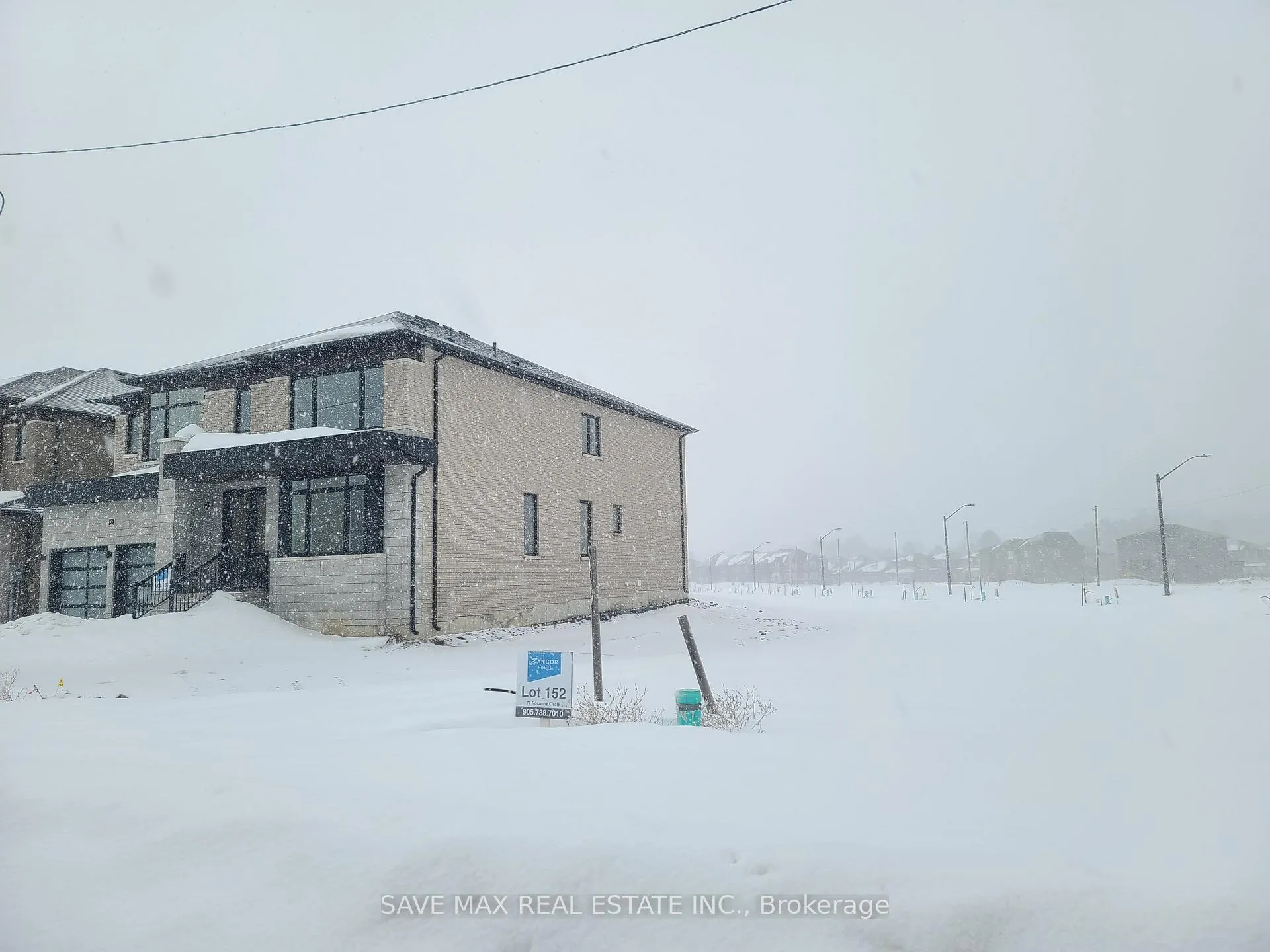 Photo 3 of 75 Rosanne Circle, Wasaga Beach — HOMEH