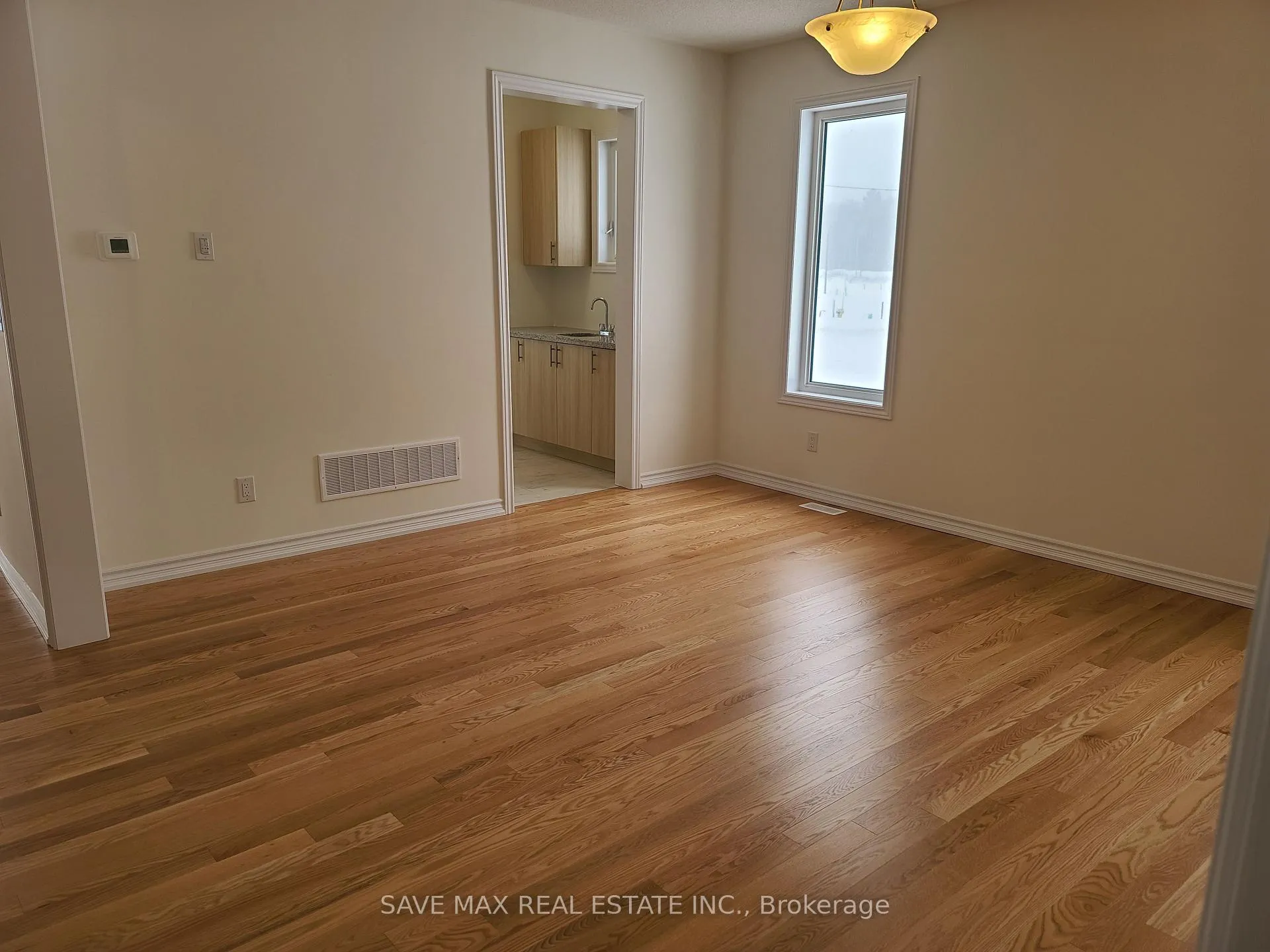 Photo 22 of 75 Rosanne Circle, Wasaga Beach — HOMEH