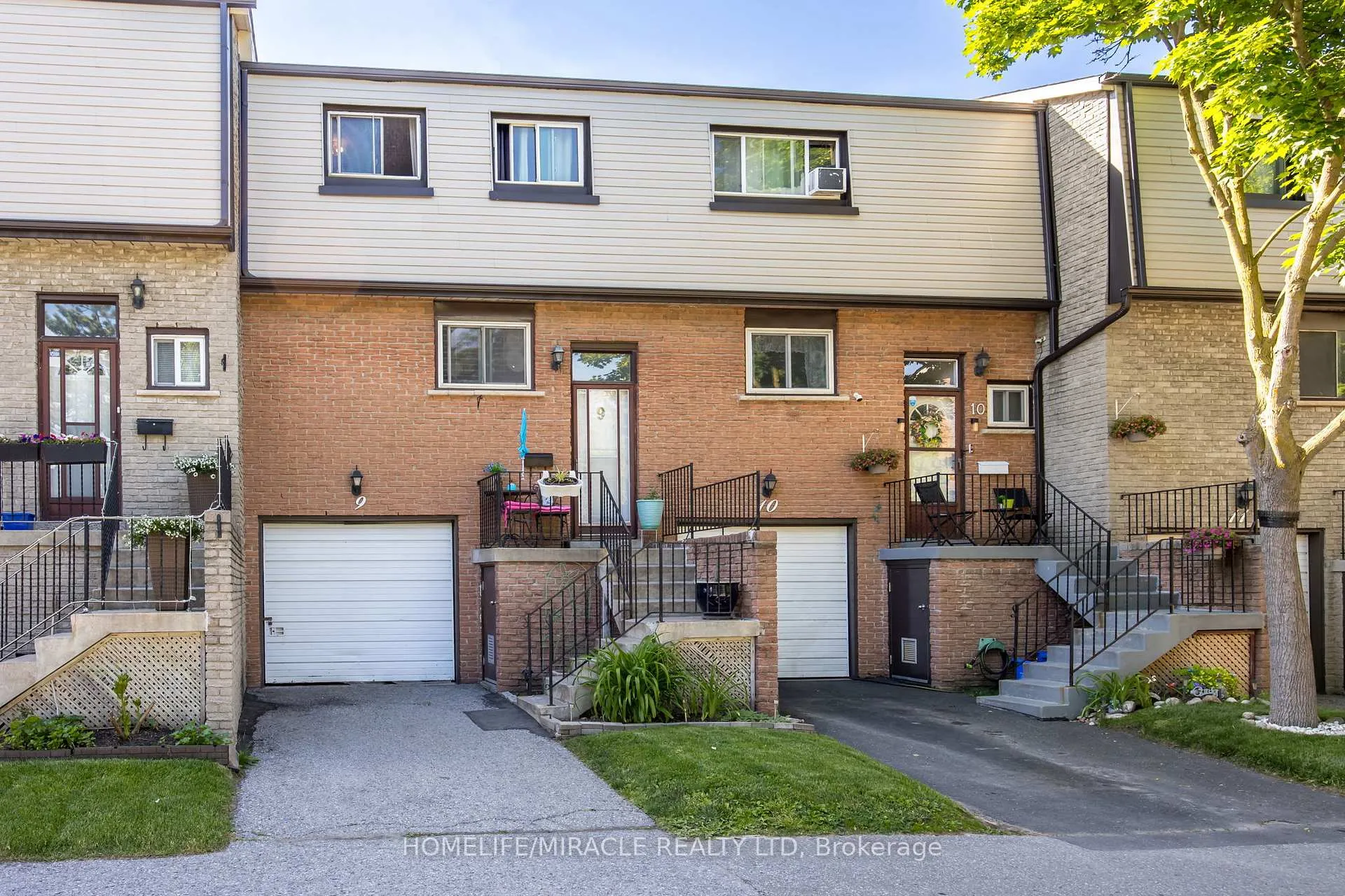 Photo 2 of Unit 9, 1945 Denmar Road N, Pickering, Village East — HOMEH