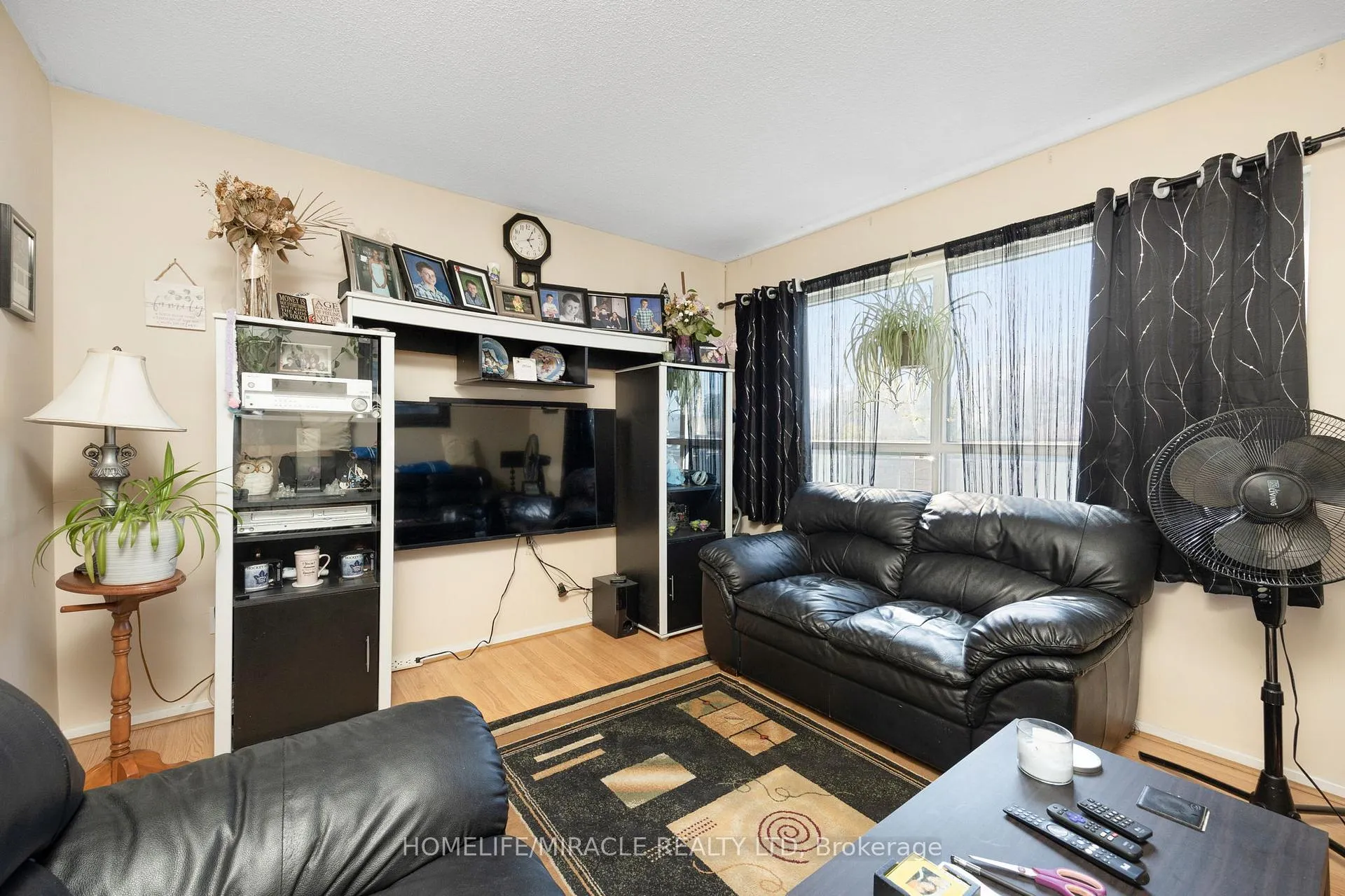 Photo 8 of Unit 9, 1945 Denmar Road N, Pickering, Village East — HOMEH