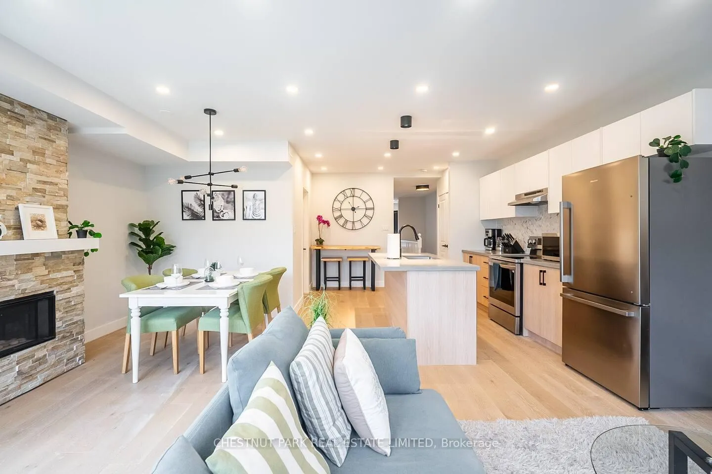 Photo 1 of 123B Ferrier Avenue, Toronto, Playter Estates-Danforth — HOMEH