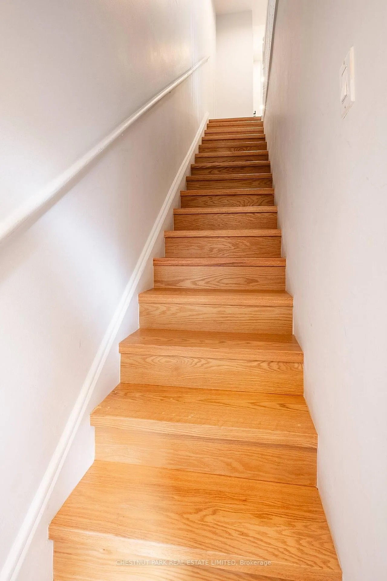 Photo 17 of 123B Ferrier Avenue, Toronto, Playter Estates-Danforth — HOMEH