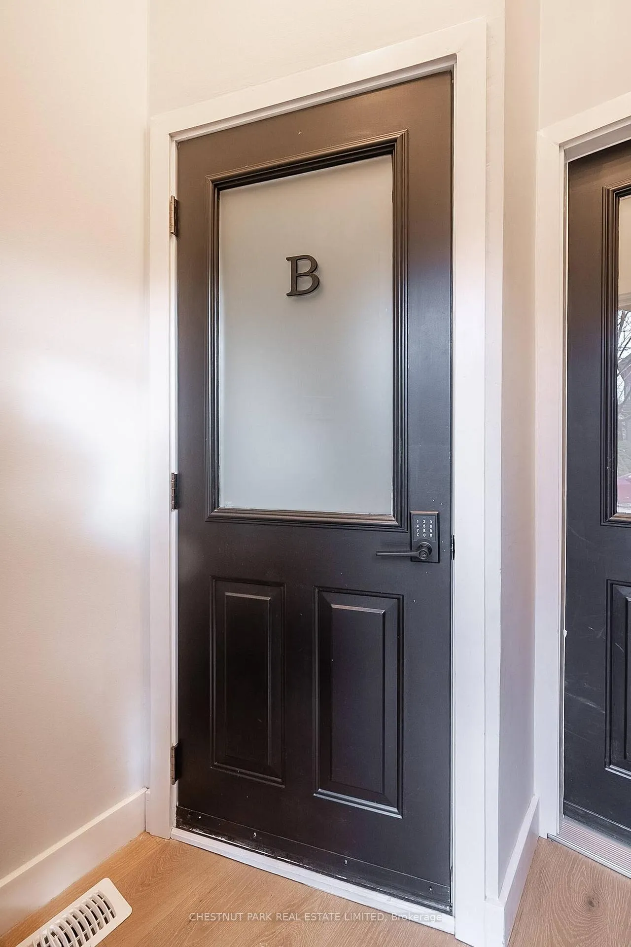 Photo 32 of 123B Ferrier Avenue, Toronto, Playter Estates-Danforth — HOMEH