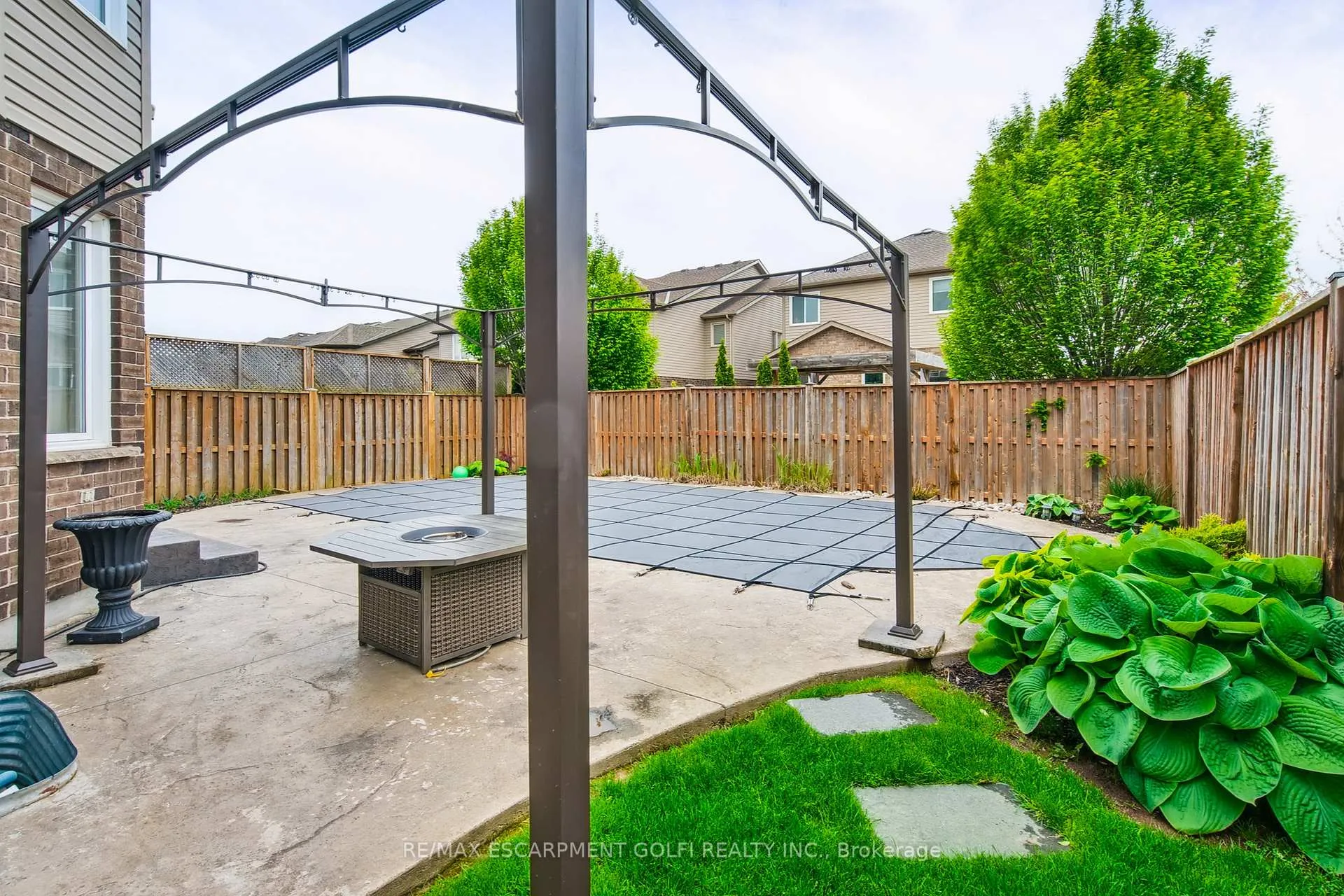 Photo 32 of 6479 Armelina Crescent, Niagara Falls, Forestview — HOMEH