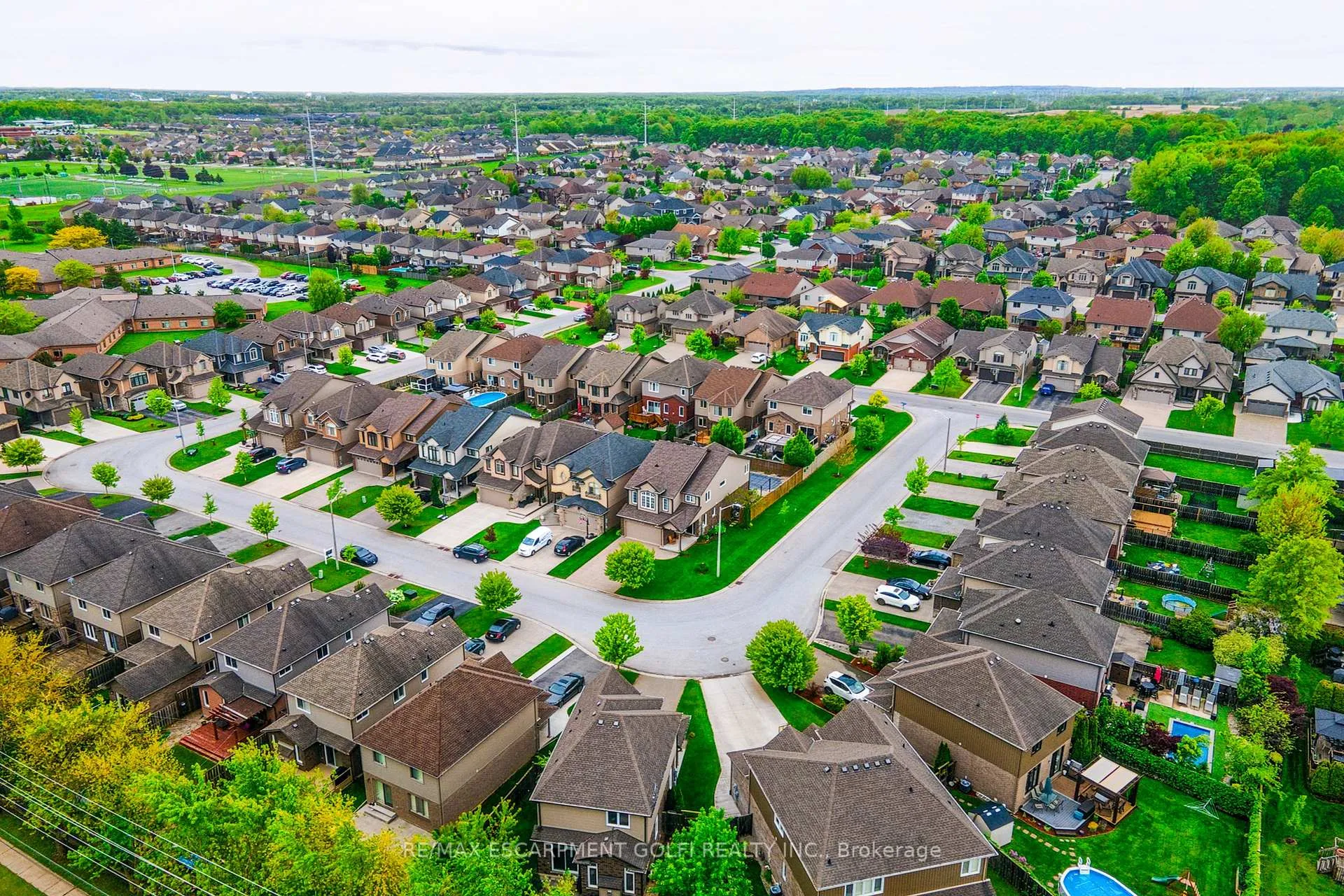 Photo 40 of 6479 Armelina Crescent, Niagara Falls, Forestview — HOMEH