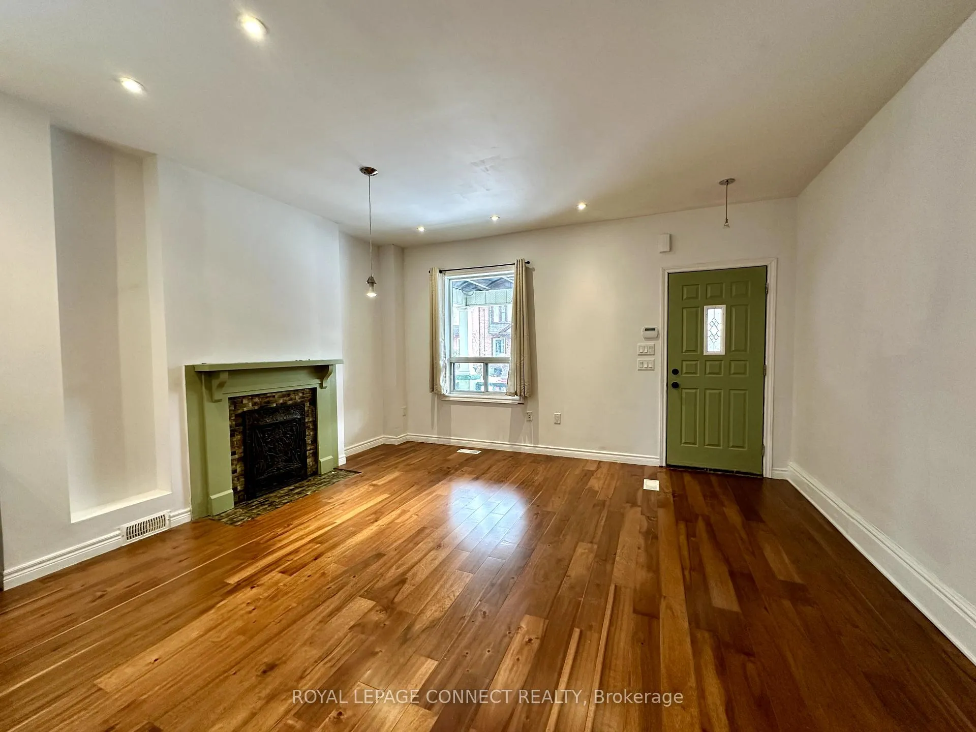 Photo 5 of 6 Badgerow Avenue, Toronto, South Riverdale — HOMEH