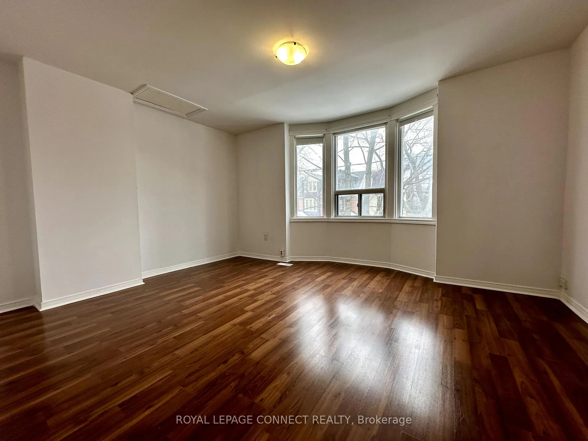 Photo 8 of 6 Badgerow Avenue, Toronto, South Riverdale — HOMEH