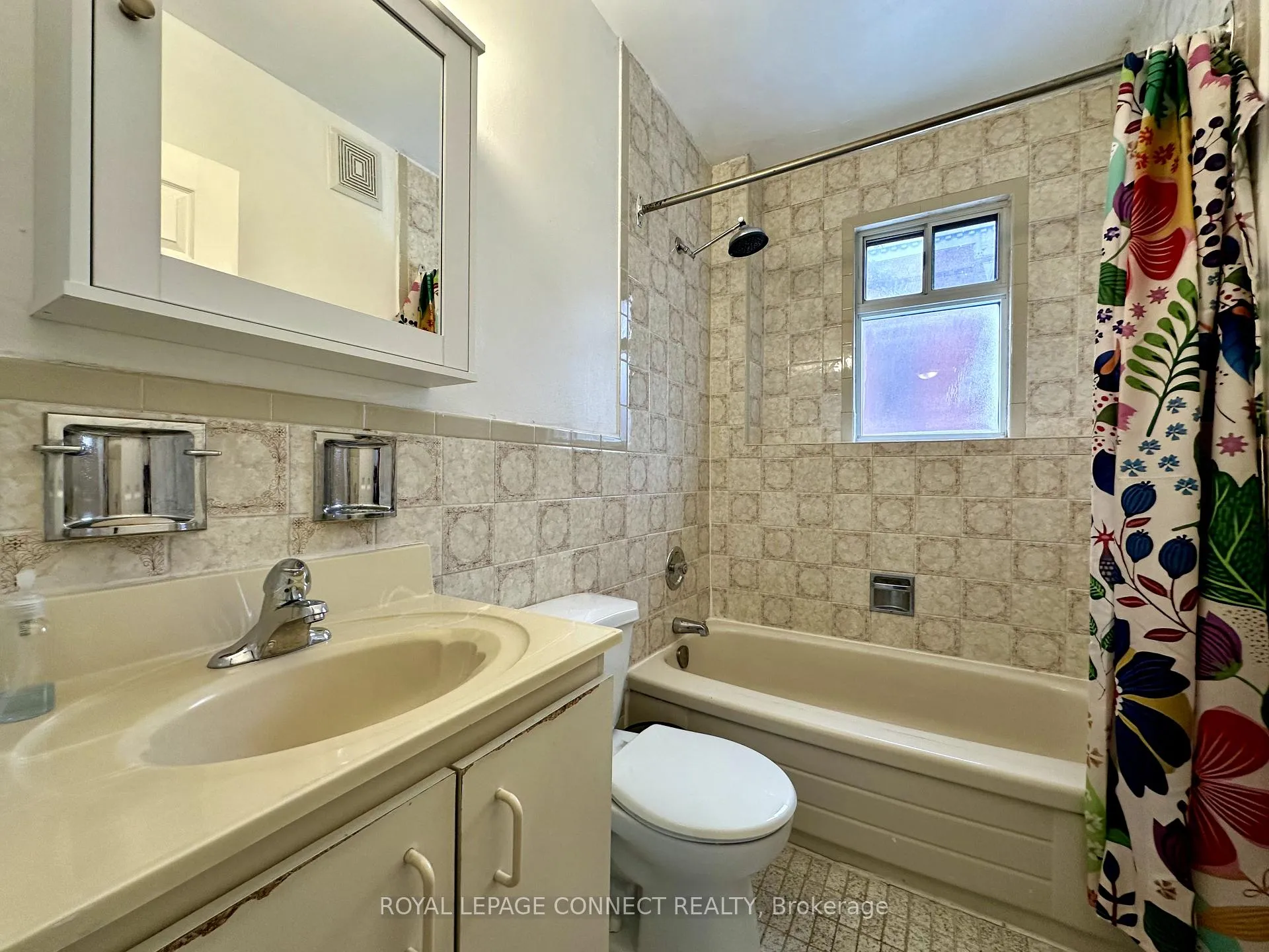 Photo 12 of 6 Badgerow Avenue, Toronto, South Riverdale — HOMEH