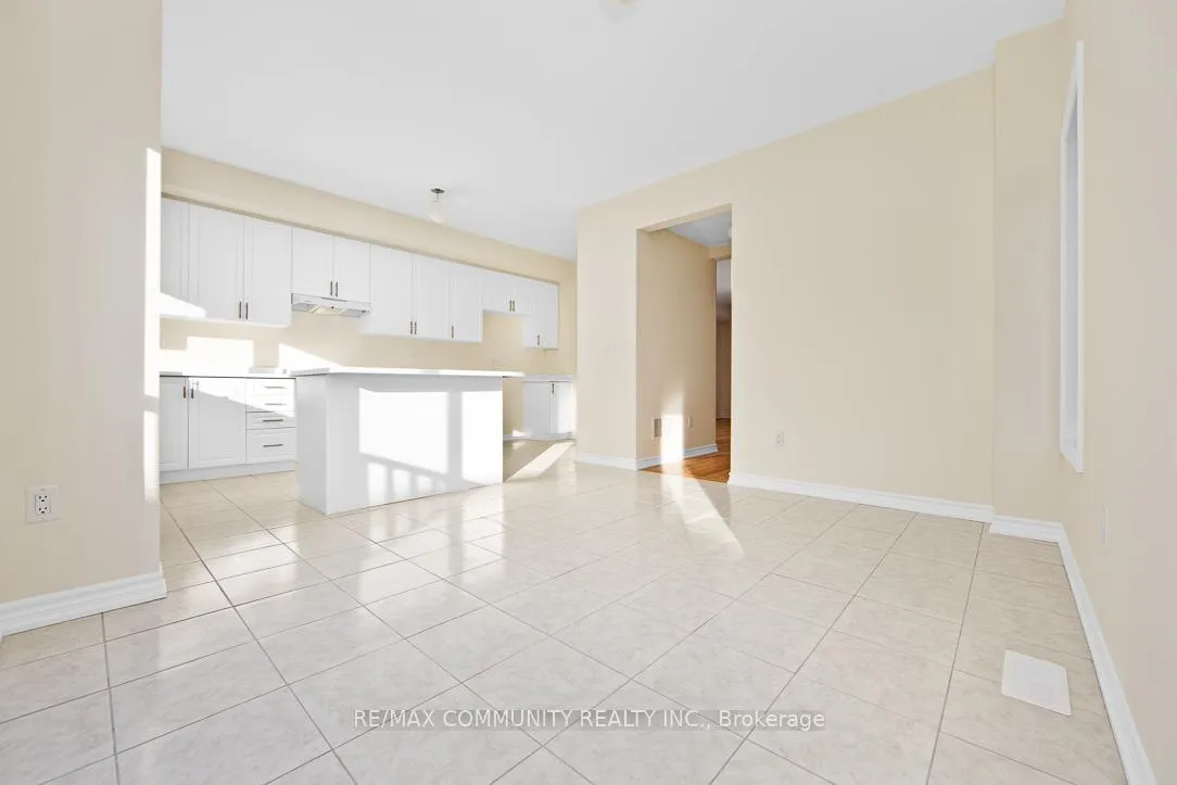 Photo 10 of 2546 Hibiscus Drive, Pickering, Rural Pickering — HOMEH
