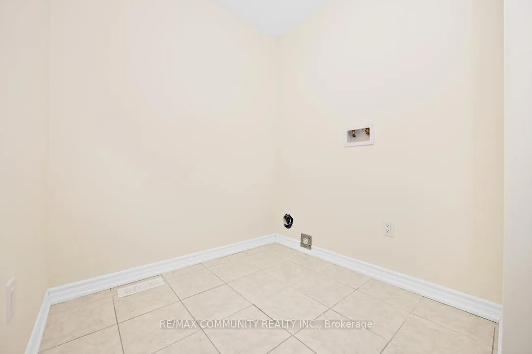Photo 19 of 2546 Hibiscus Drive, Pickering, Rural Pickering — HOMEH